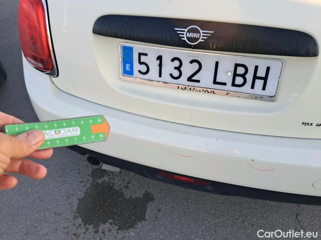  Mini  Cooper MINI MINI / 2014 / 5P / berlina con portón ONE 5 PUERTAS (CX) #24