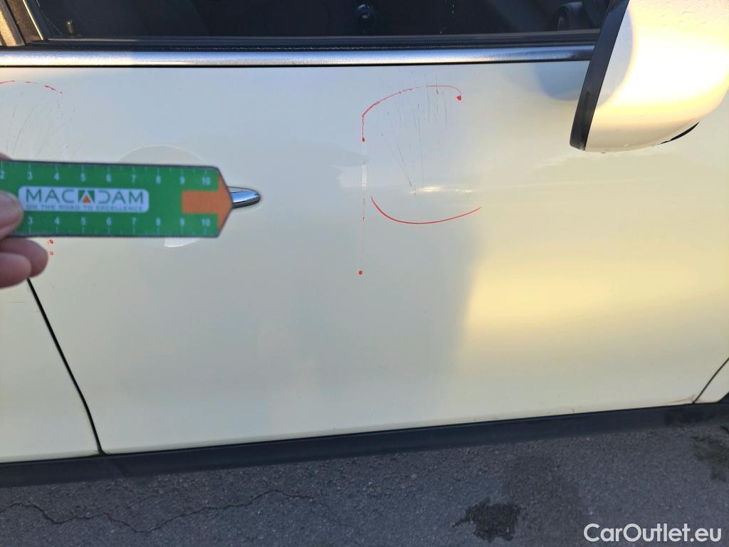  Mini  Cooper MINI MINI / 2014 / 5P / berlina con portón ONE 5 PUERTAS (CX) #9