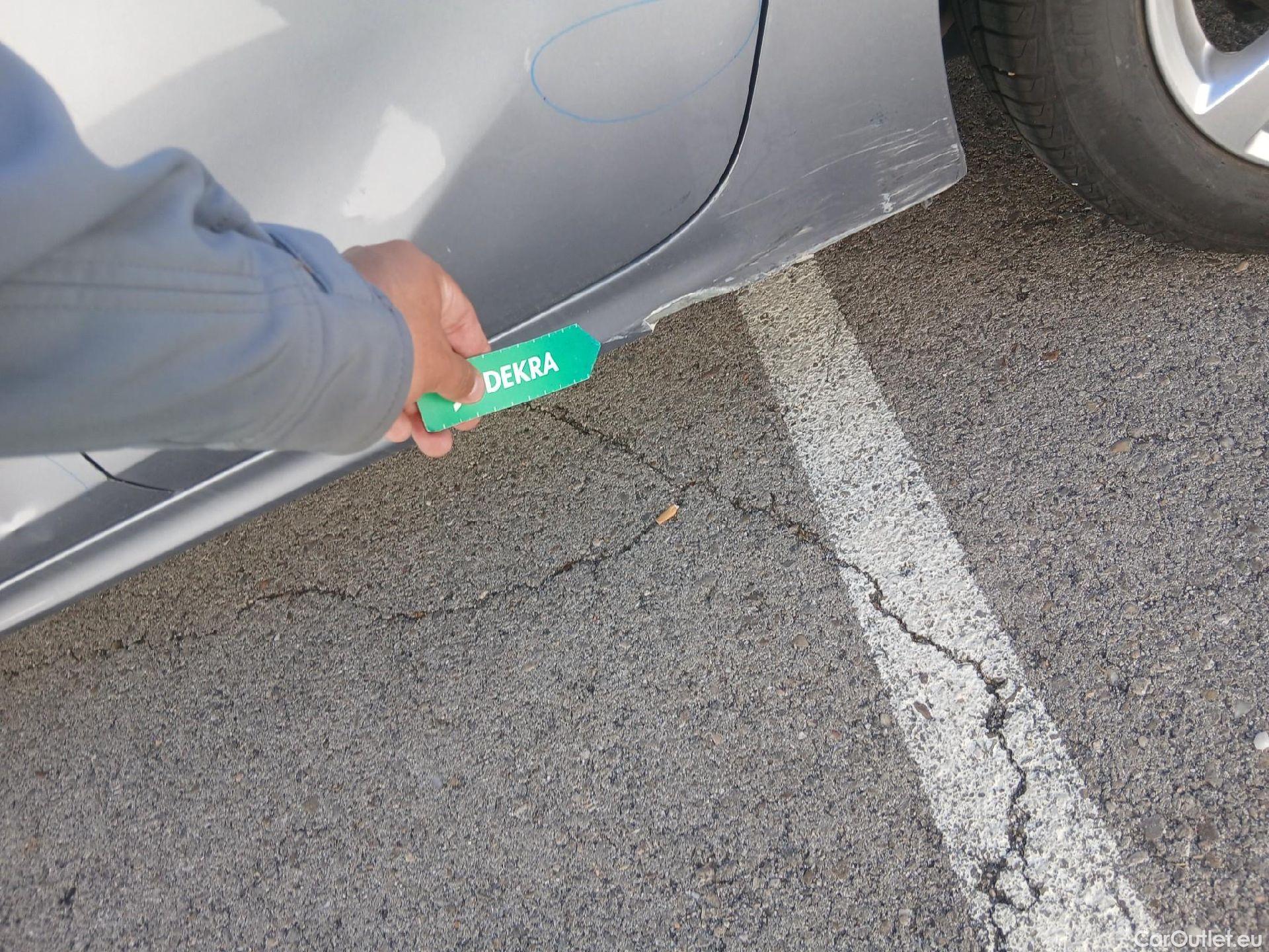 Opel  Corsa OPEL  / 2019 / 5P / berlina con portón 1.2T XHL 74kW (100CV) Elegance #26