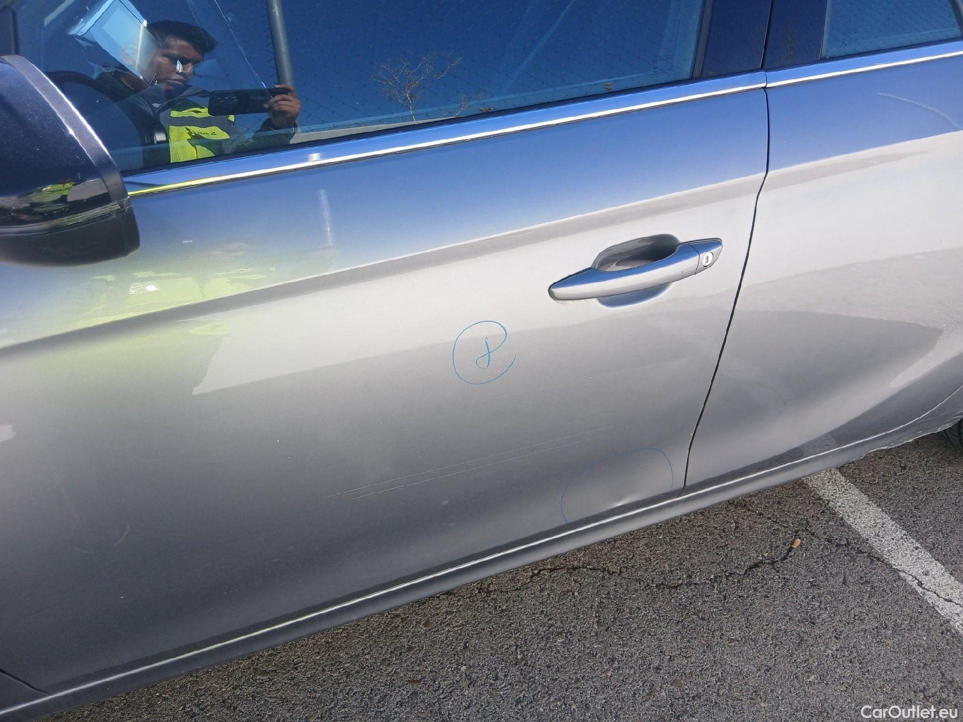 Opel  Corsa OPEL  / 2019 / 5P / berlina con portón 1.2T XHL 74kW (100CV) Elegance #20