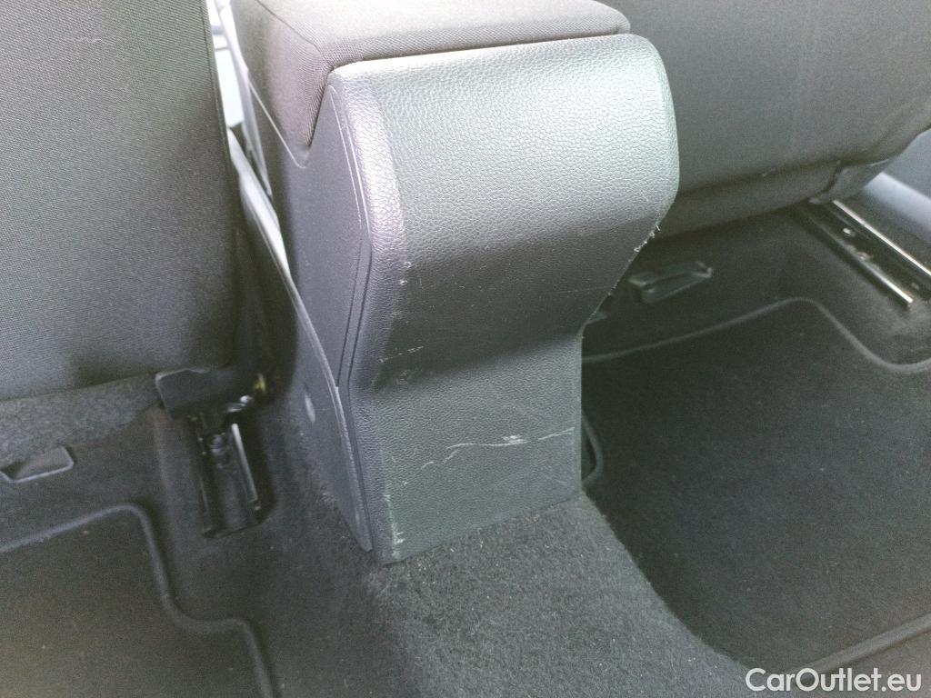  Seat  Arona SEAT  / 2017 / 5P / todoterreno 1.0 TSI 81kW (110CV) Style Plus (AC) #3