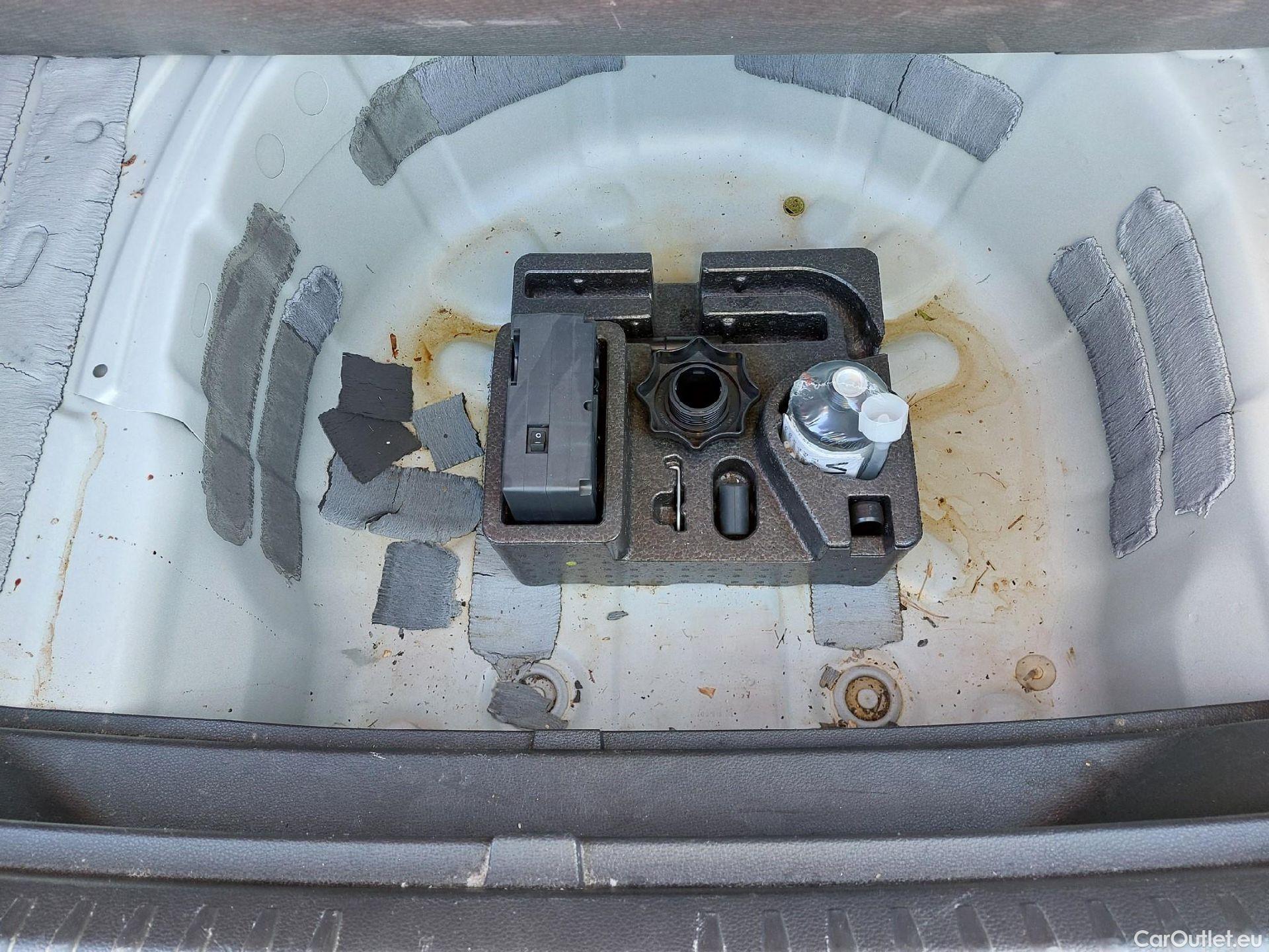 Seat  Arona  Style Edition 1.0 TSI 115CV MT6 E6dT #11