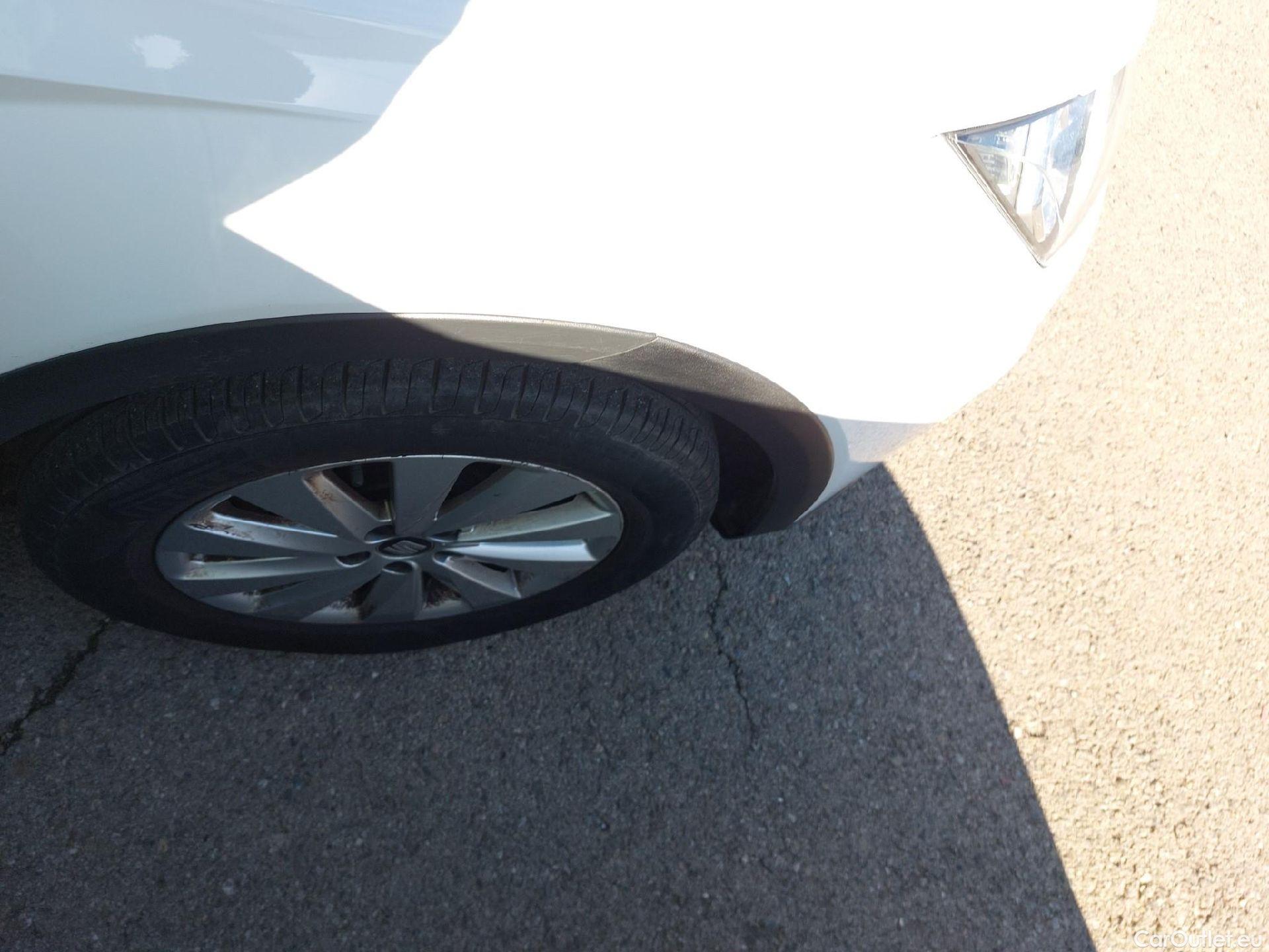 Seat  Arona  Style Edition 1.0 TSI 115CV MT6 E6dT #32