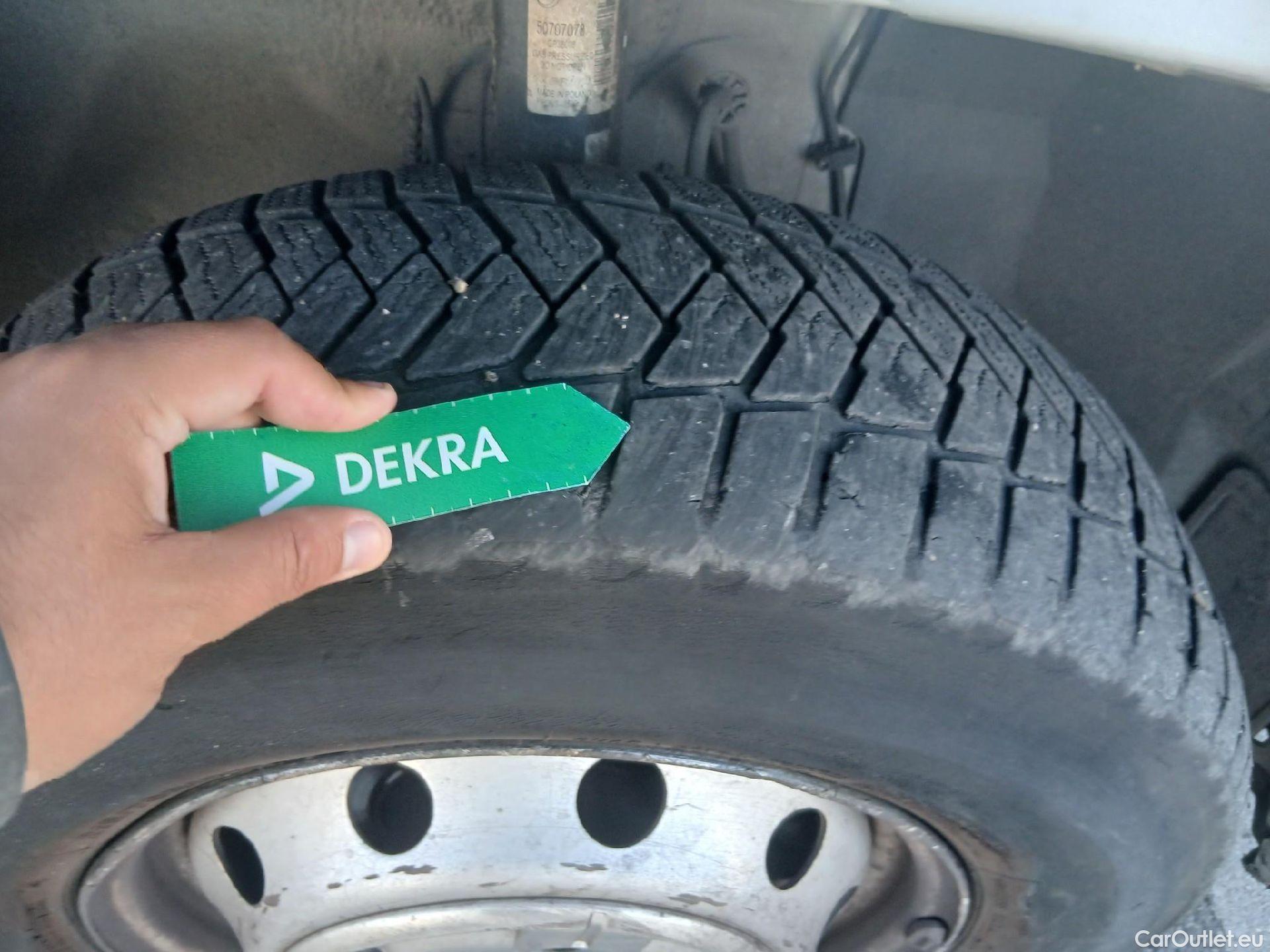  Citroen  Jumper CITROEN  / 2014 / 4P / furgón BlueHDi 88KW (120CV) Furgón 30L1H1 #5