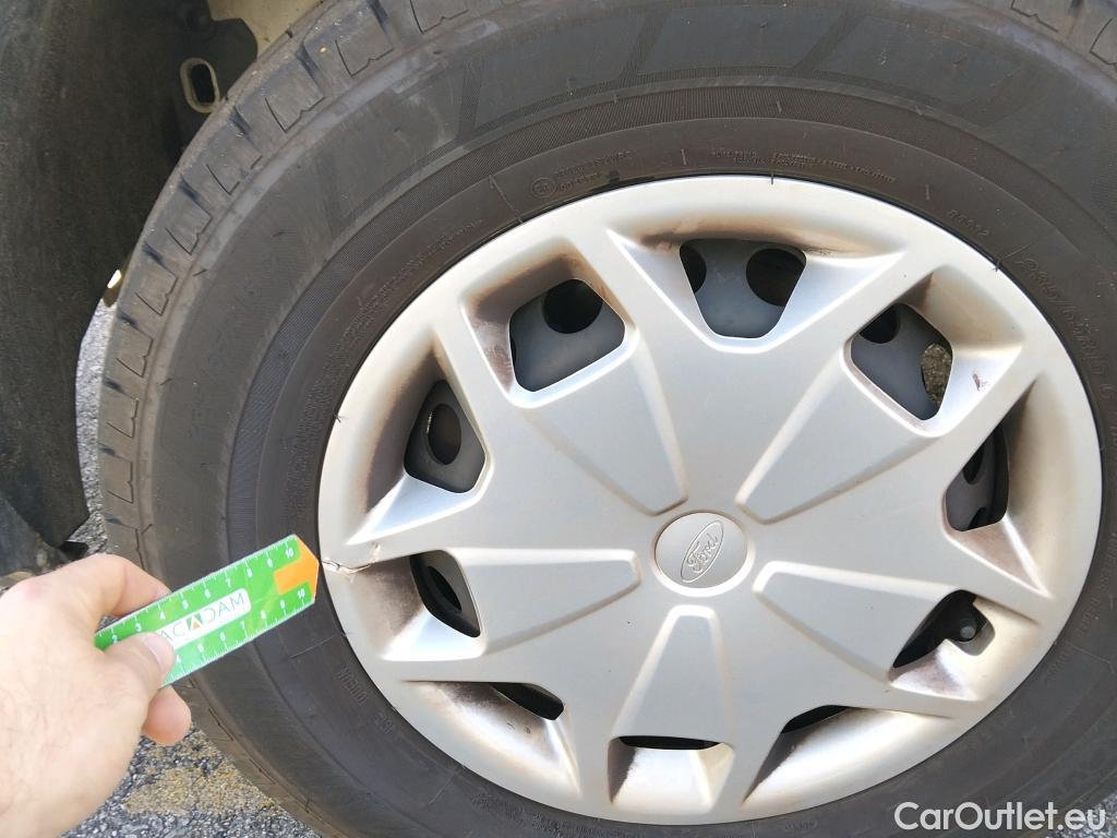 Ford  Transit FORD  / 2013 / 4P / furgón 350 96kW L3H2 Van Trend FWD MHEV #75