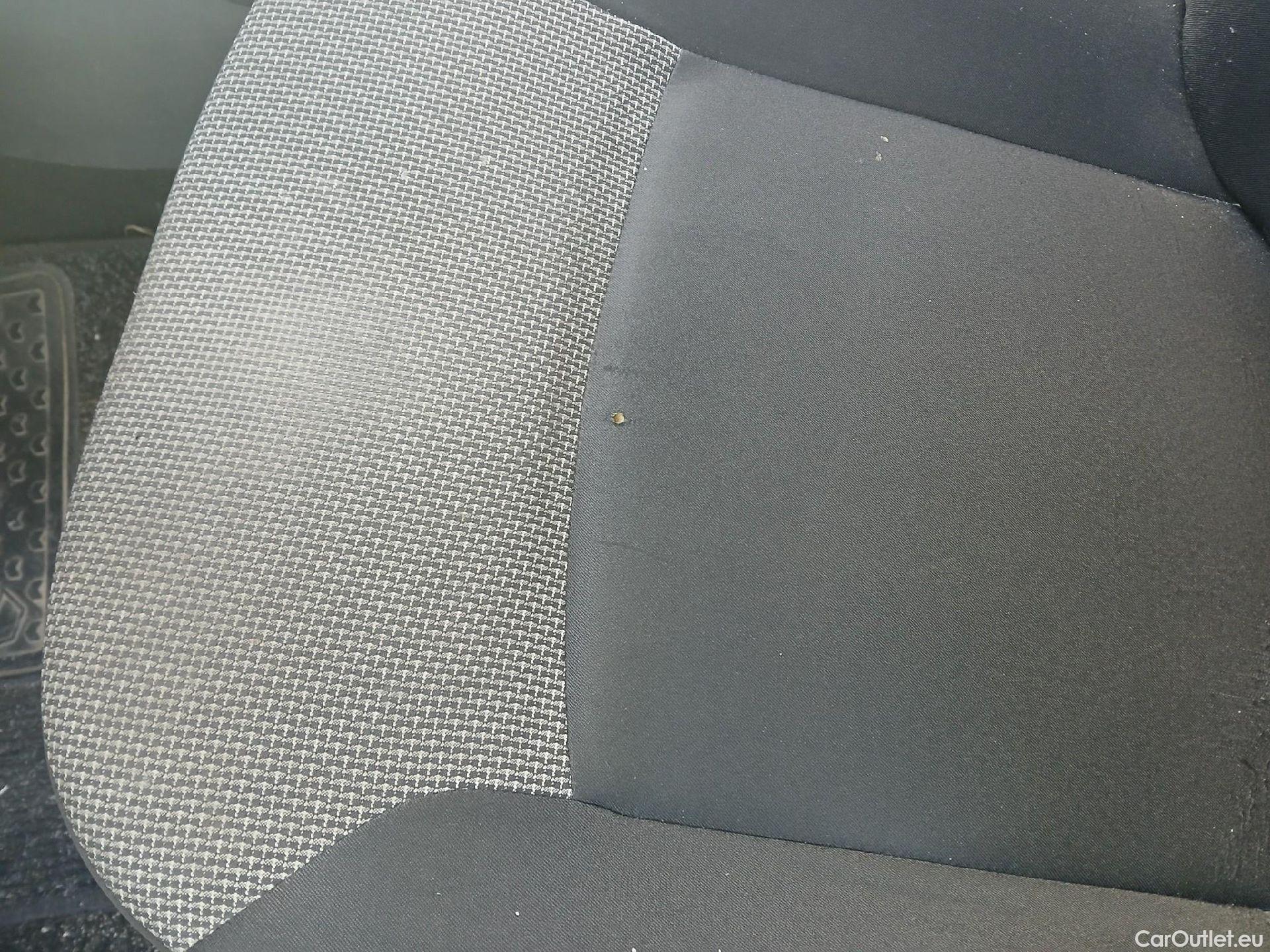  Dacia  Dokker DACIA  VU 4p 1G furgón derivado de Van Ambiance dCi 66kW (90CV) EU6 #37