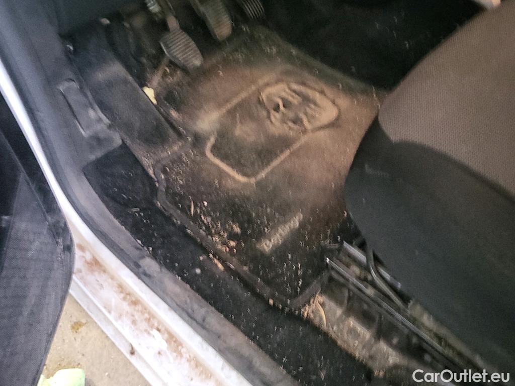  Citroen  Berlingo CITROEN  / 2015 / 3P / furgón derivado de turismo BlueHDi 74KW (100CV) #1