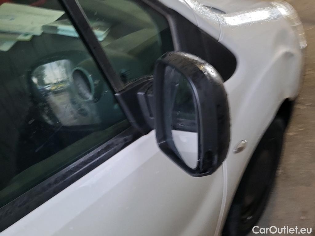  Citroen  Berlingo CITROEN  / 2015 / 3P / furgón derivado de turismo BlueHDi 74KW (100CV) #58