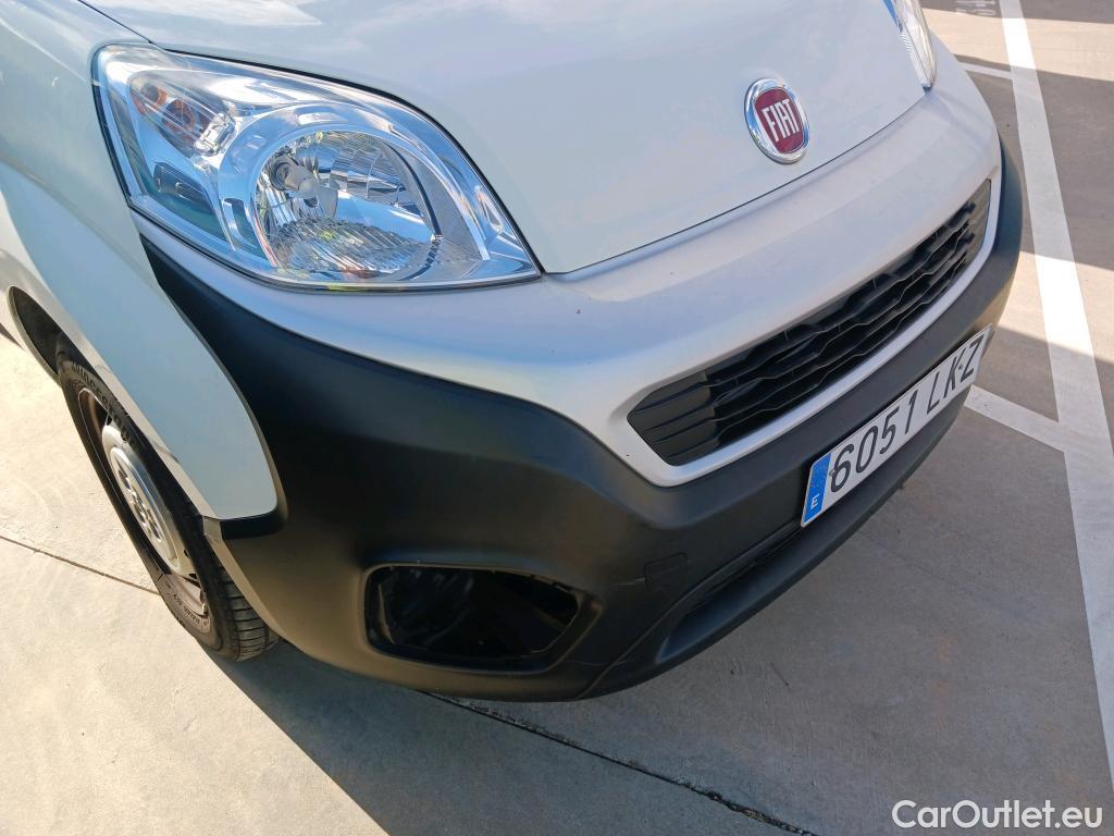 Fiat  Fiorino FIAT  / 2016 / 4P / furgón derivado de turismo Cargo SX N1 1.3 MJet 70 kW (95 CV) #21