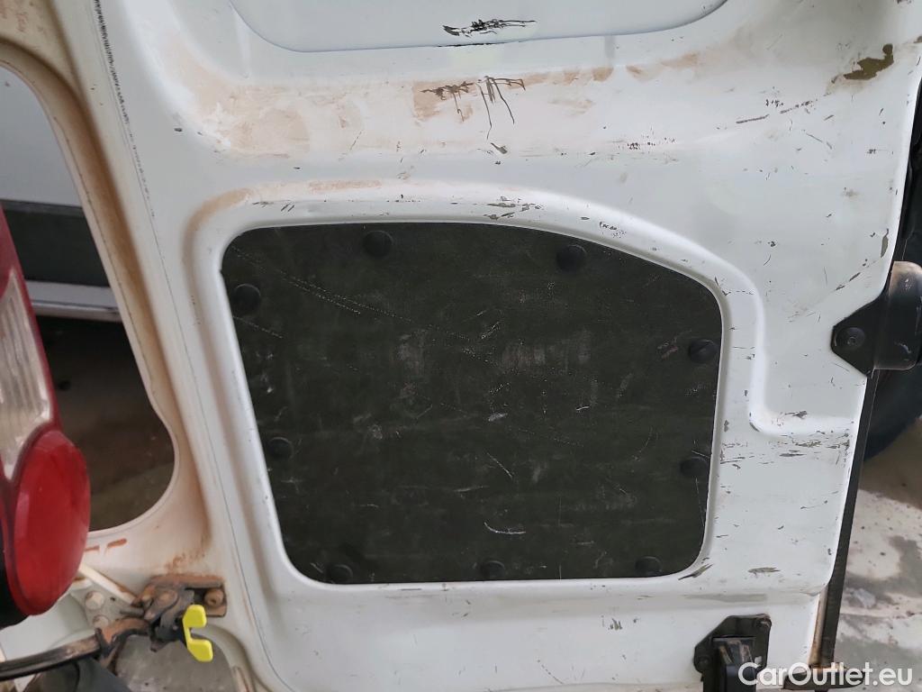  Citroen  Berlingo CITROEN  / 2015 / 3P / furgón derivado de turismo BlueHDi 74KW (100CV) #38