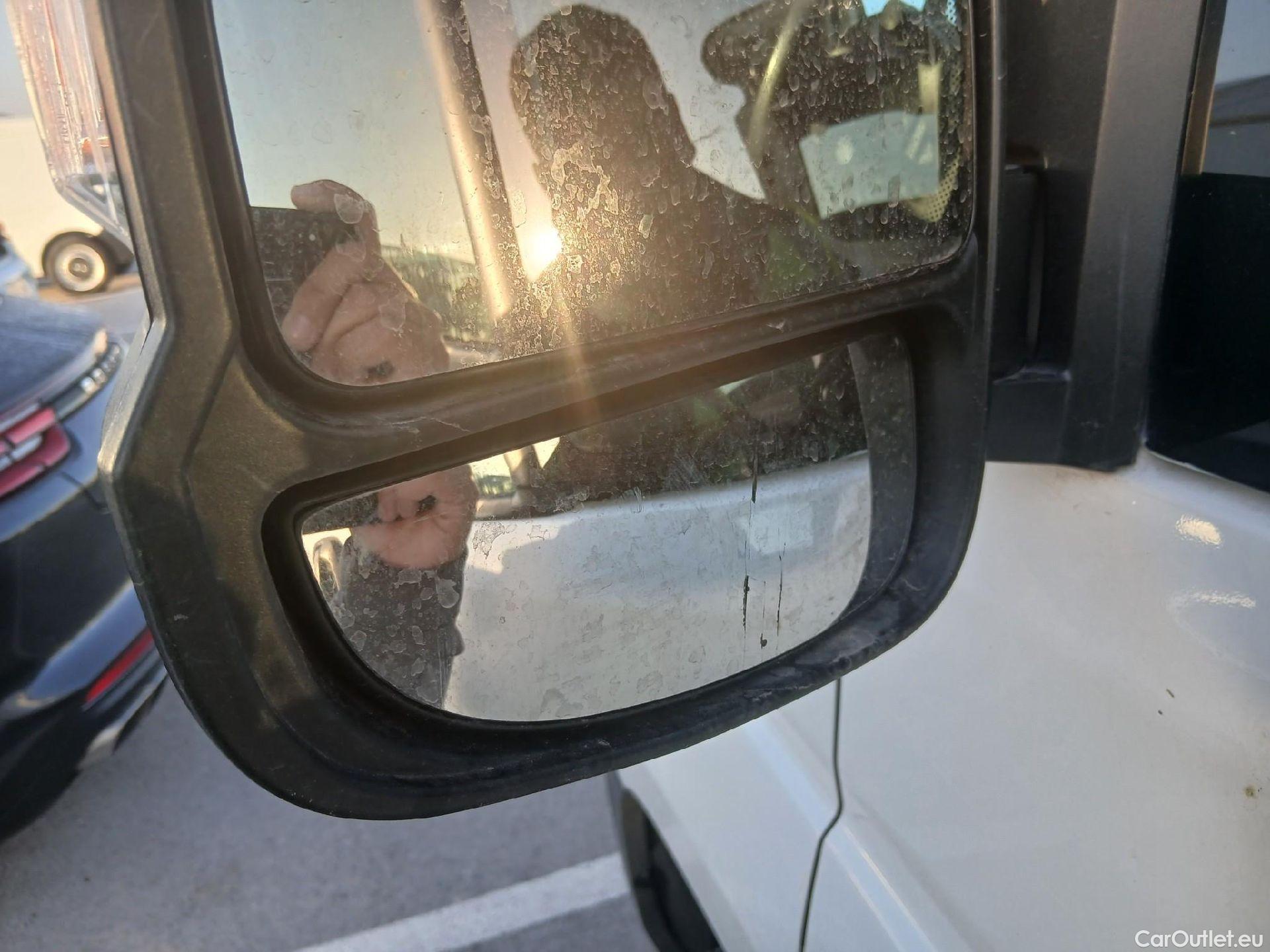  Citroen  Jumper CITROEN  / 2014 / 4P / furgón BlueHDi 88KW (120CV) Furgón 30L1H1 #36