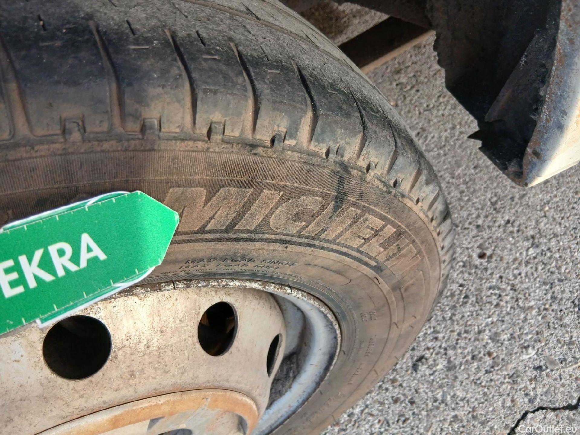 Citroen  Jumper  Furgón 30 L1H1 BlueHDi 120 2.2 #16