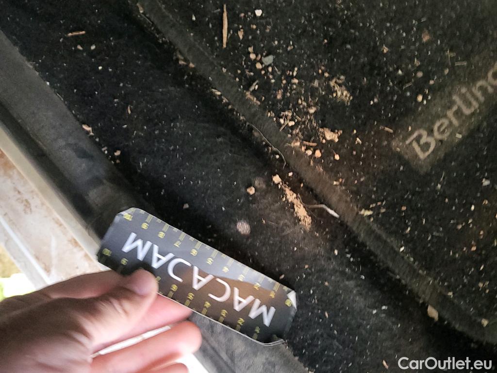  Citroen  Berlingo CITROEN  / 2015 / 3P / furgón derivado de turismo BlueHDi 74KW (100CV) #2