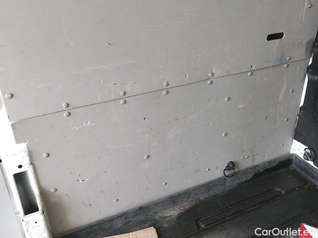 Ford  Transit FORD  / 2013 / 4P / furgón 350 96kW L3H2 Van Trend FWD MHEV #45