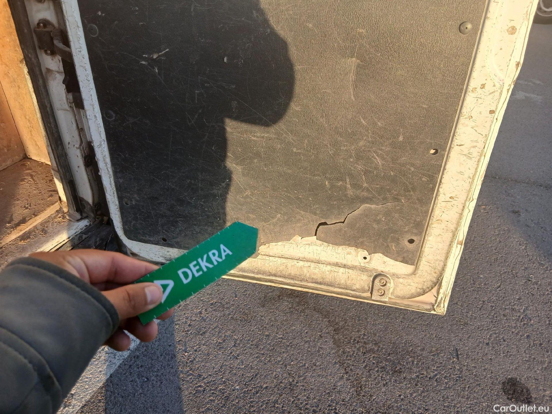  Citroen  Jumper CITROEN  / 2014 / 4P / furgón BlueHDi 88KW (120CV) Furgón 30L1H1 #19