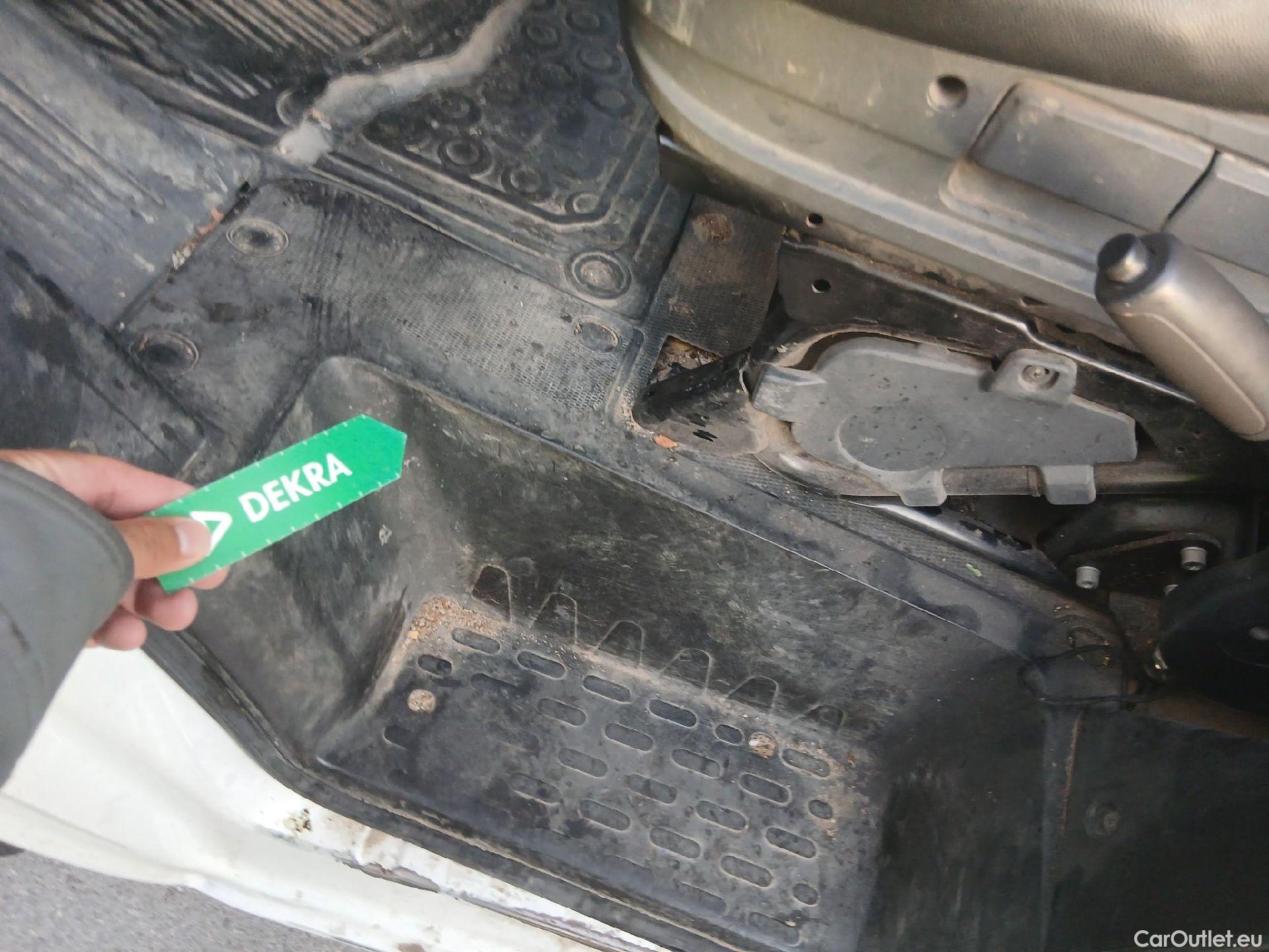  Citroen  Jumper CITROEN  / 2014 / 4P / furgón BlueHDi 88KW (120CV) Furgón 30L1H1 #6