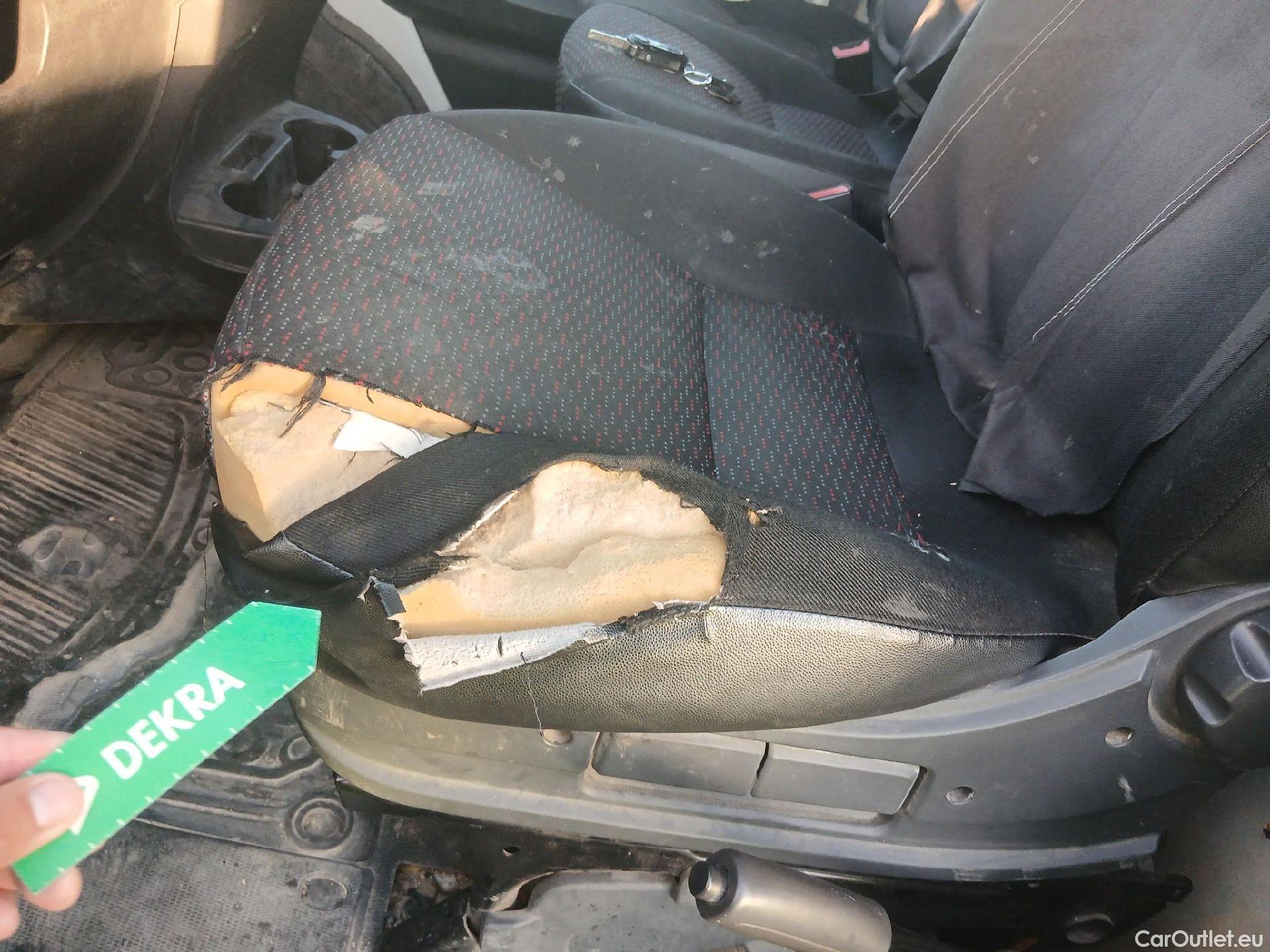  Citroen  Jumper CITROEN  / 2014 / 4P / furgón BlueHDi 88KW (120CV) Furgón 30L1H1 #11