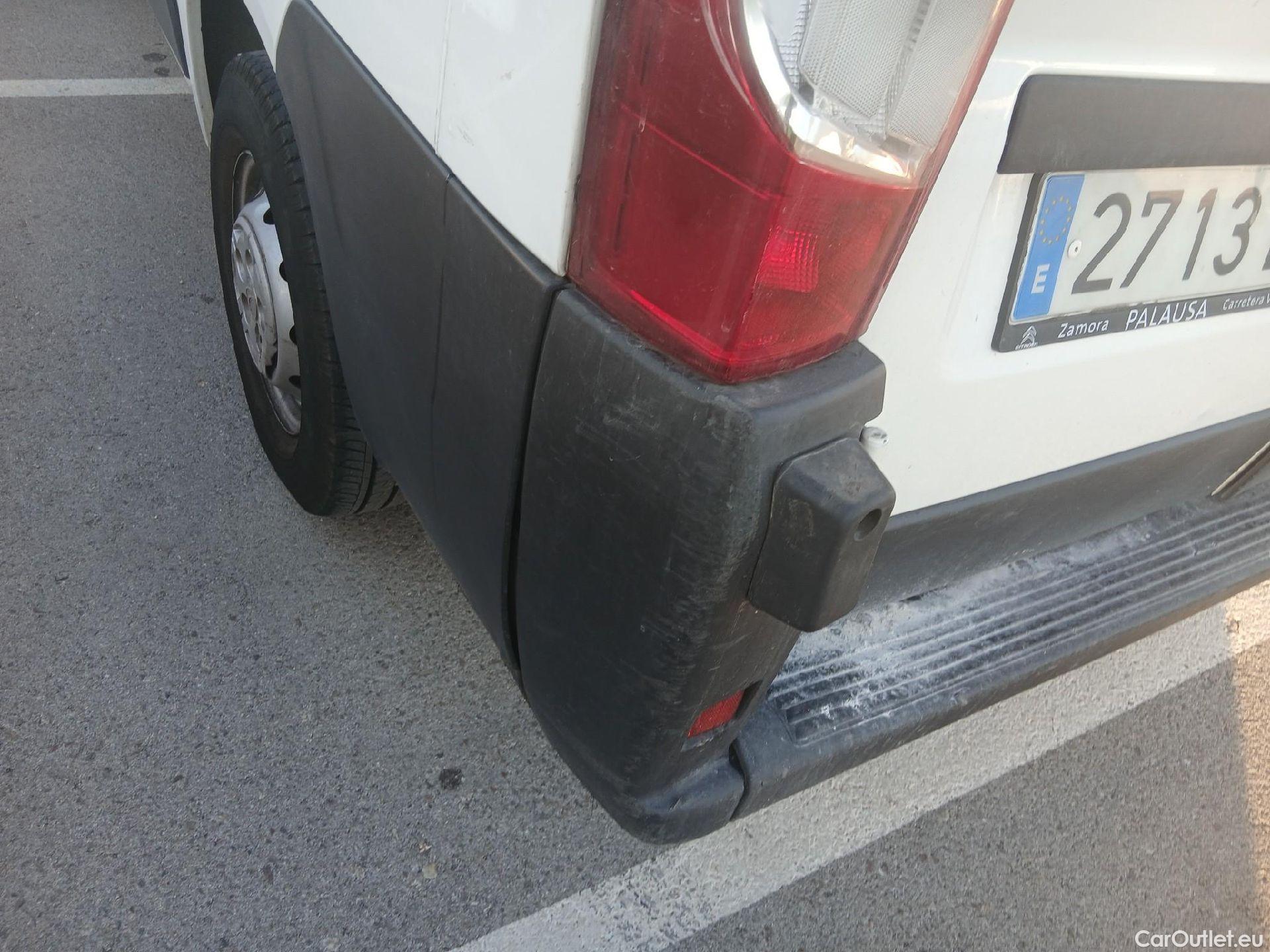  Citroen  Jumper CITROEN  / 2014 / 4P / furgón BlueHDi 88KW (120CV) Furgón 30L1H1 #44