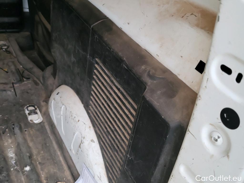  Citroen  Berlingo CITROEN  / 2015 / 3P / furgón derivado de turismo BlueHDi 74KW (100CV) #6