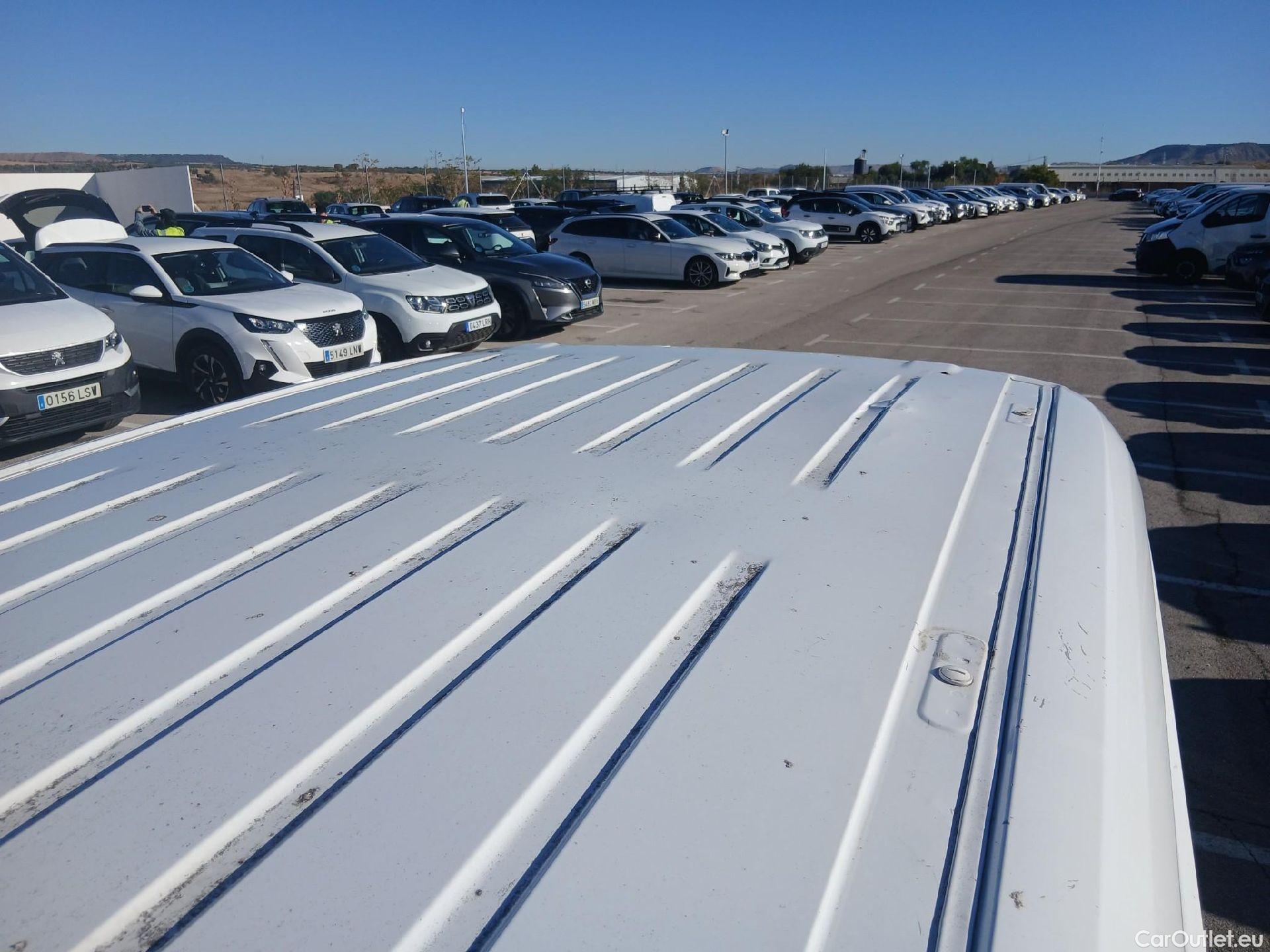  Citroen  Berlingo CITROEN  / 2018 / 3P / furgón derivado de turismo Talla M BlueHDi 100 CONTROL #41