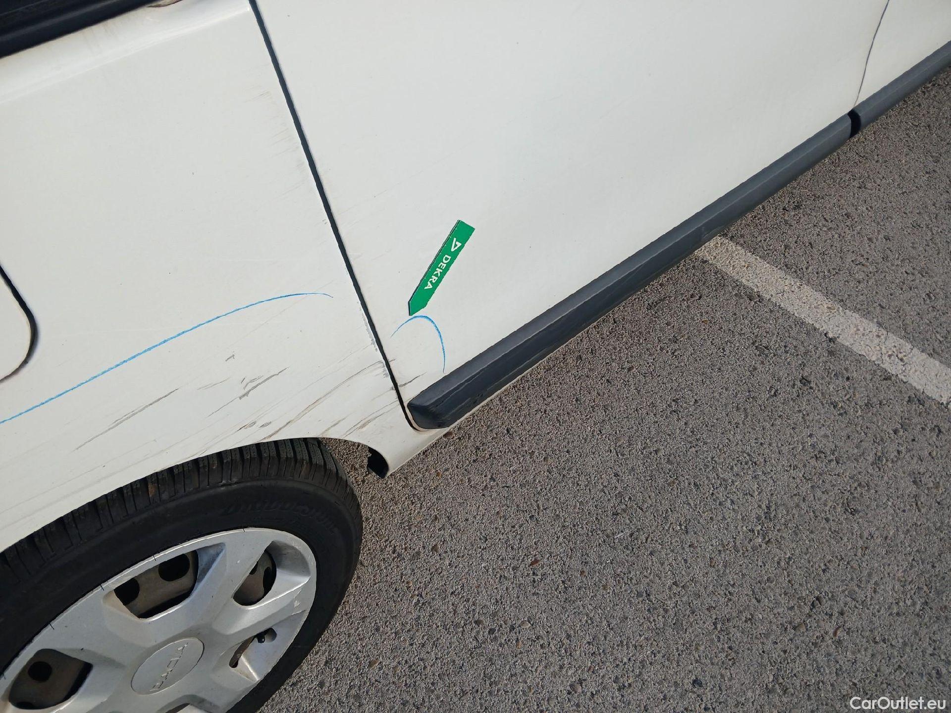  Dacia  Dokker DACIA  VU 4p 1G furgón derivado de Van Ambiance dCi 66kW (90CV) EU6 #28