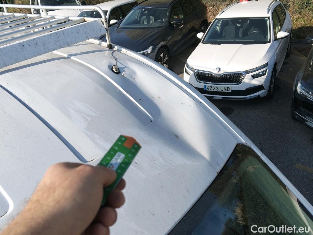 Ford  Transit FORD  / 2013 / 4P / furgón 350 96kW L3H2 Van Trend FWD MHEV #6