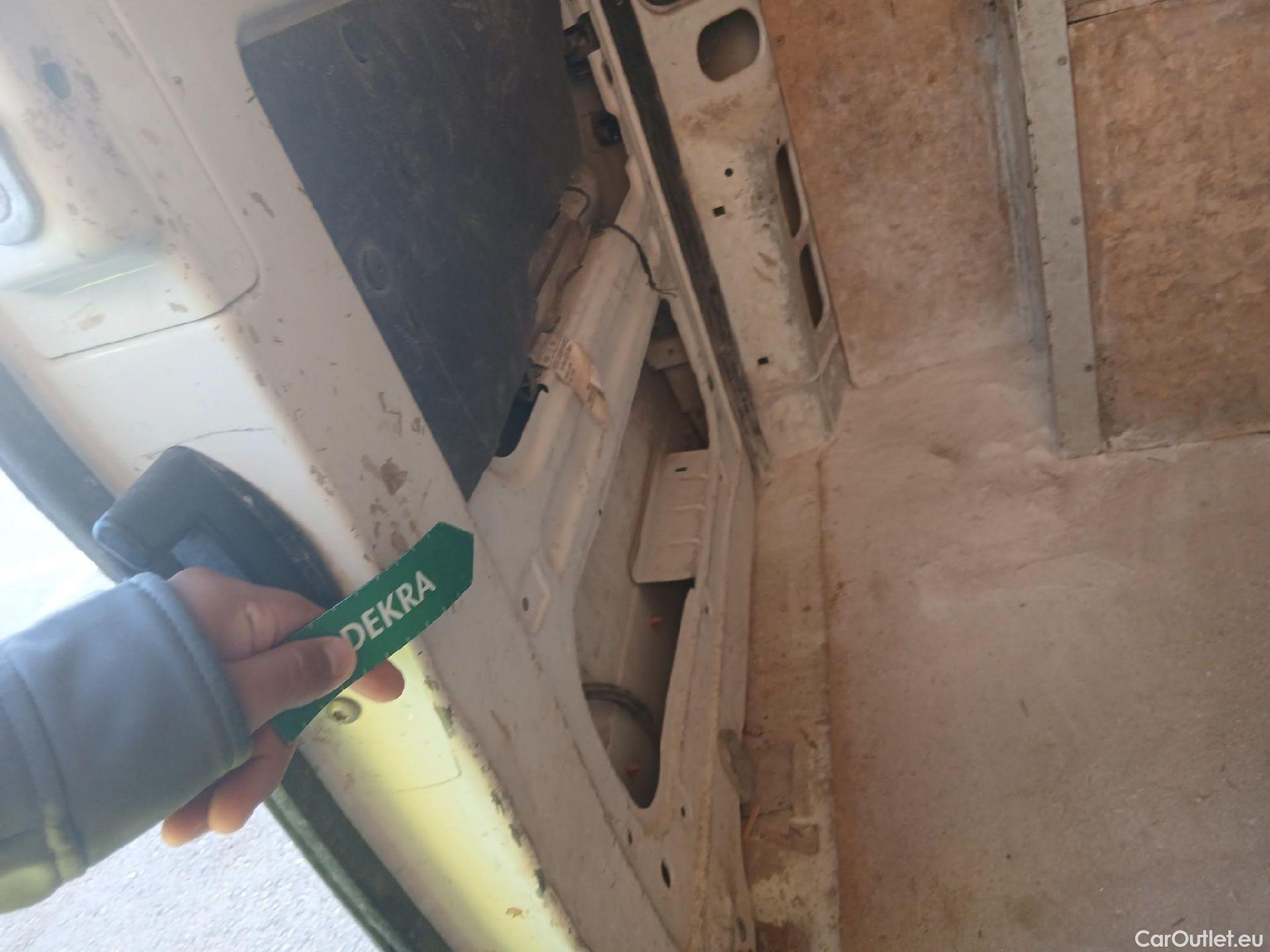  Citroen  Jumper CITROEN  / 2014 / 4P / furgón BlueHDi 88KW (120CV) Furgón 30L1H1 #20