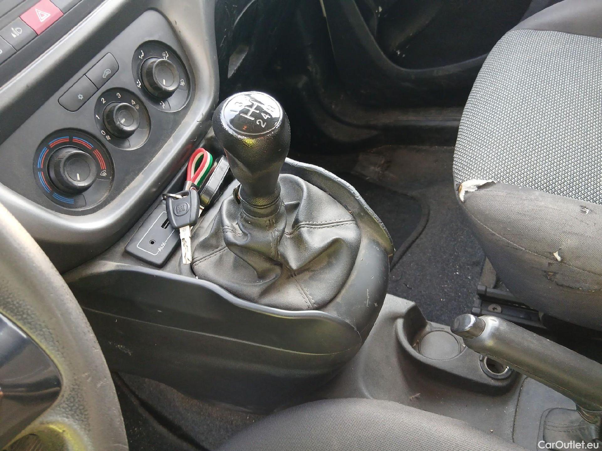 Fiat  Doblo FIAT DOBLÒ VU 5P 2G COMBI Panorama Pop N1 1.3 Multijet 90cv E5+ #29