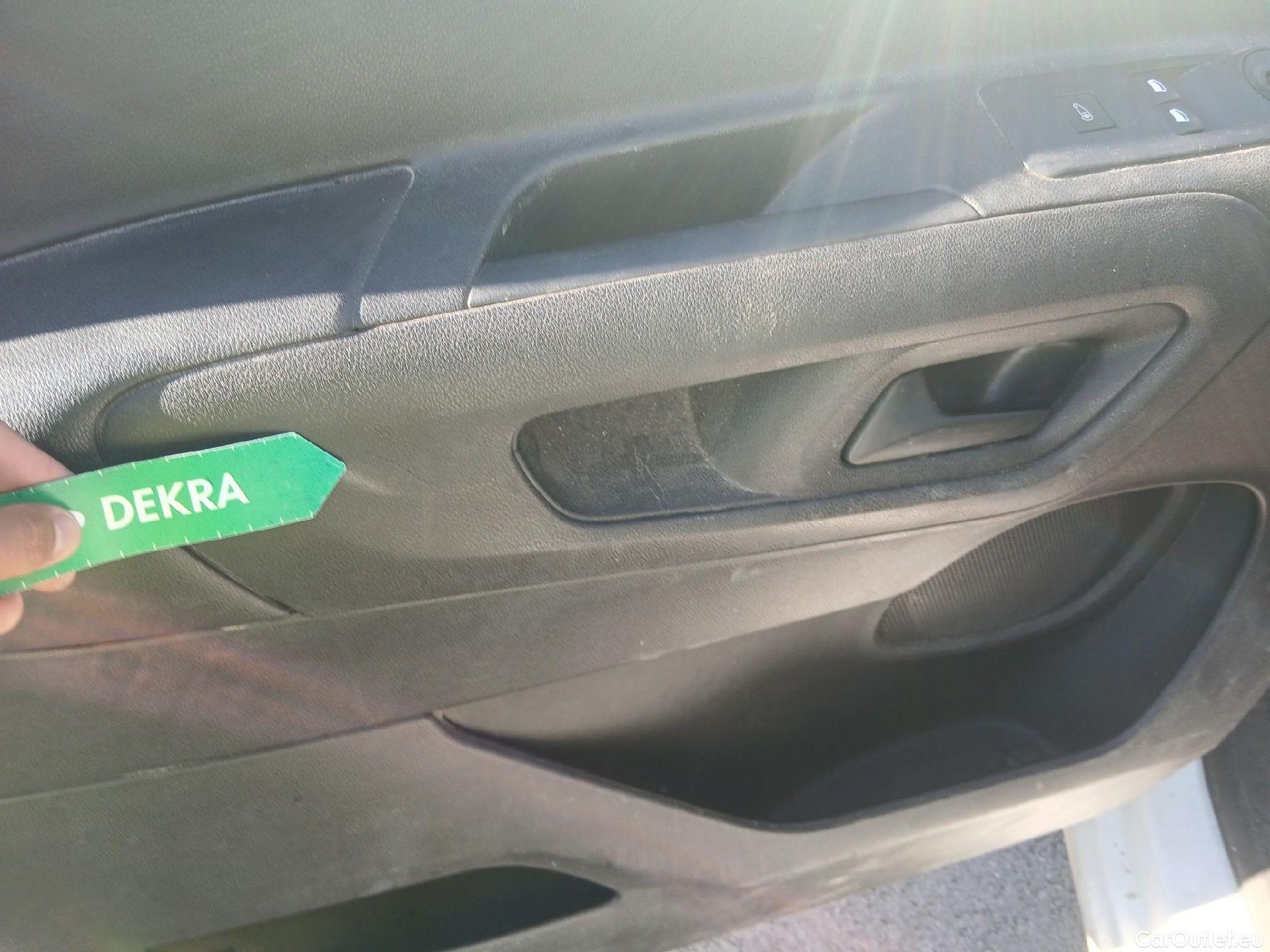  Citroen  Berlingo CITROEN  / 2018 / 3P / furgón derivado de turismo Talla M BlueHDi 100 CONTROL #11