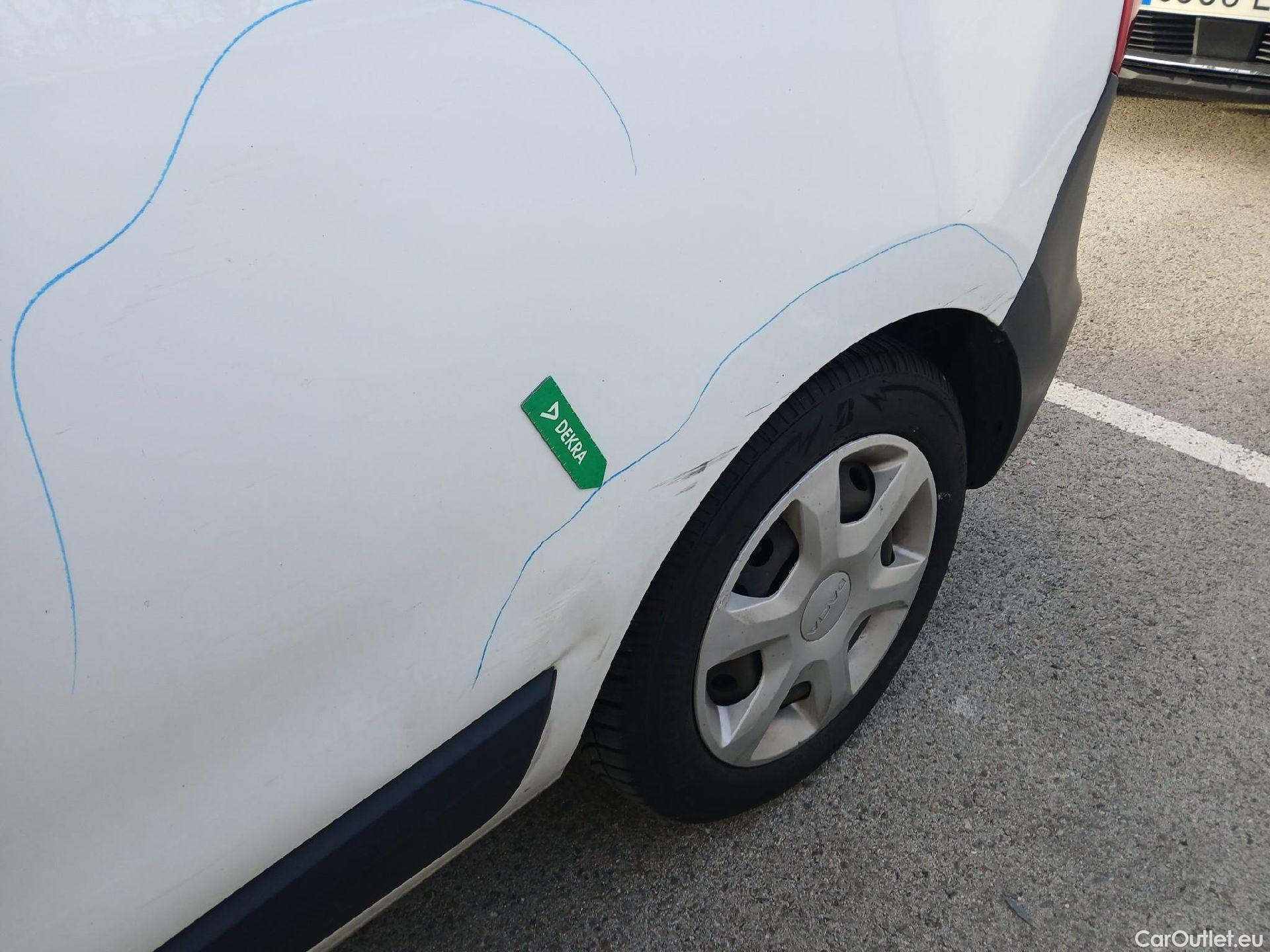  Dacia  Dokker DACIA  VU 4p 1G furgón derivado de Van Ambiance dCi 66kW (90CV) EU6 #10