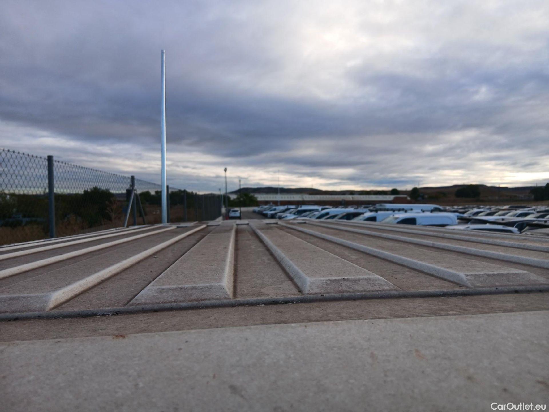 Citroen  Jumper  Furgón 30 L1H1 BlueHDi 120 2.2 #9