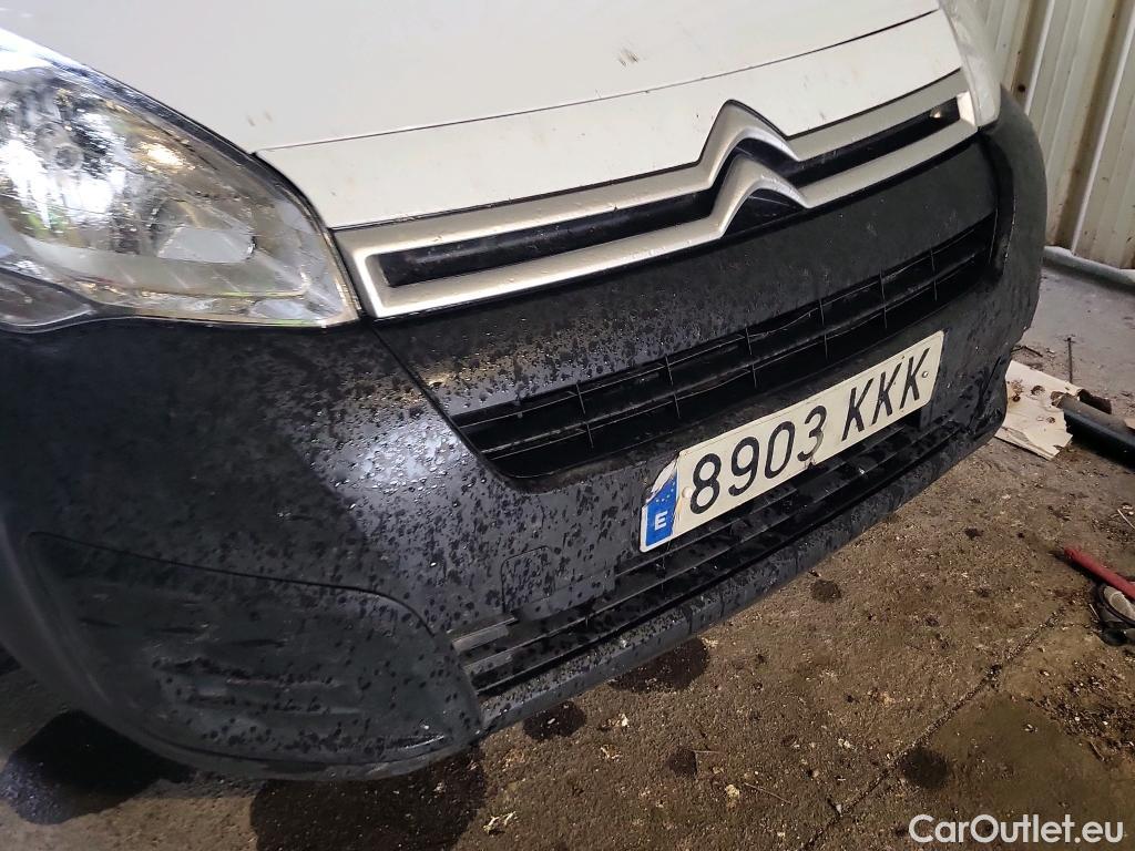  Citroen  Berlingo CITROEN  / 2015 / 3P / furgón derivado de turismo BlueHDi 74KW (100CV) #28