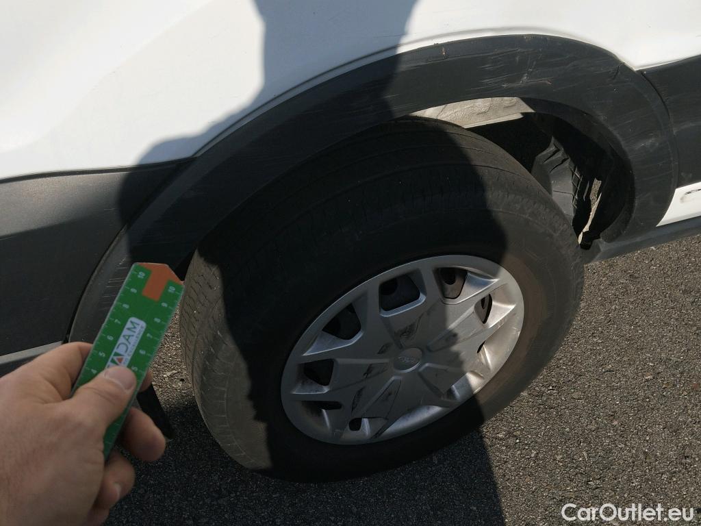 Ford  Transit FORD  / 2013 / 4P / furgón 350 96kW L3H2 Van Trend FWD MHEV #73