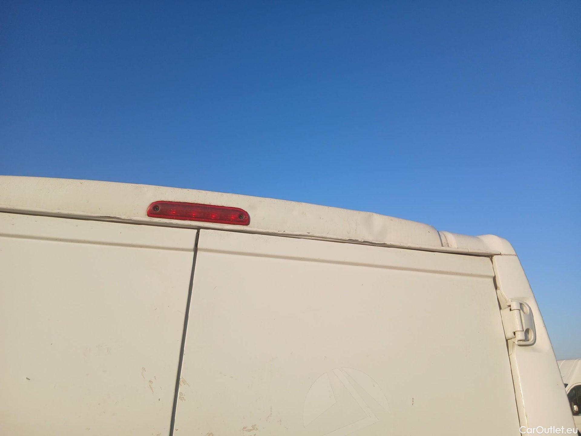  Citroen  Jumper CITROEN  / 2014 / 4P / furgón BlueHDi 88KW (120CV) Furgón 30L1H1 #50