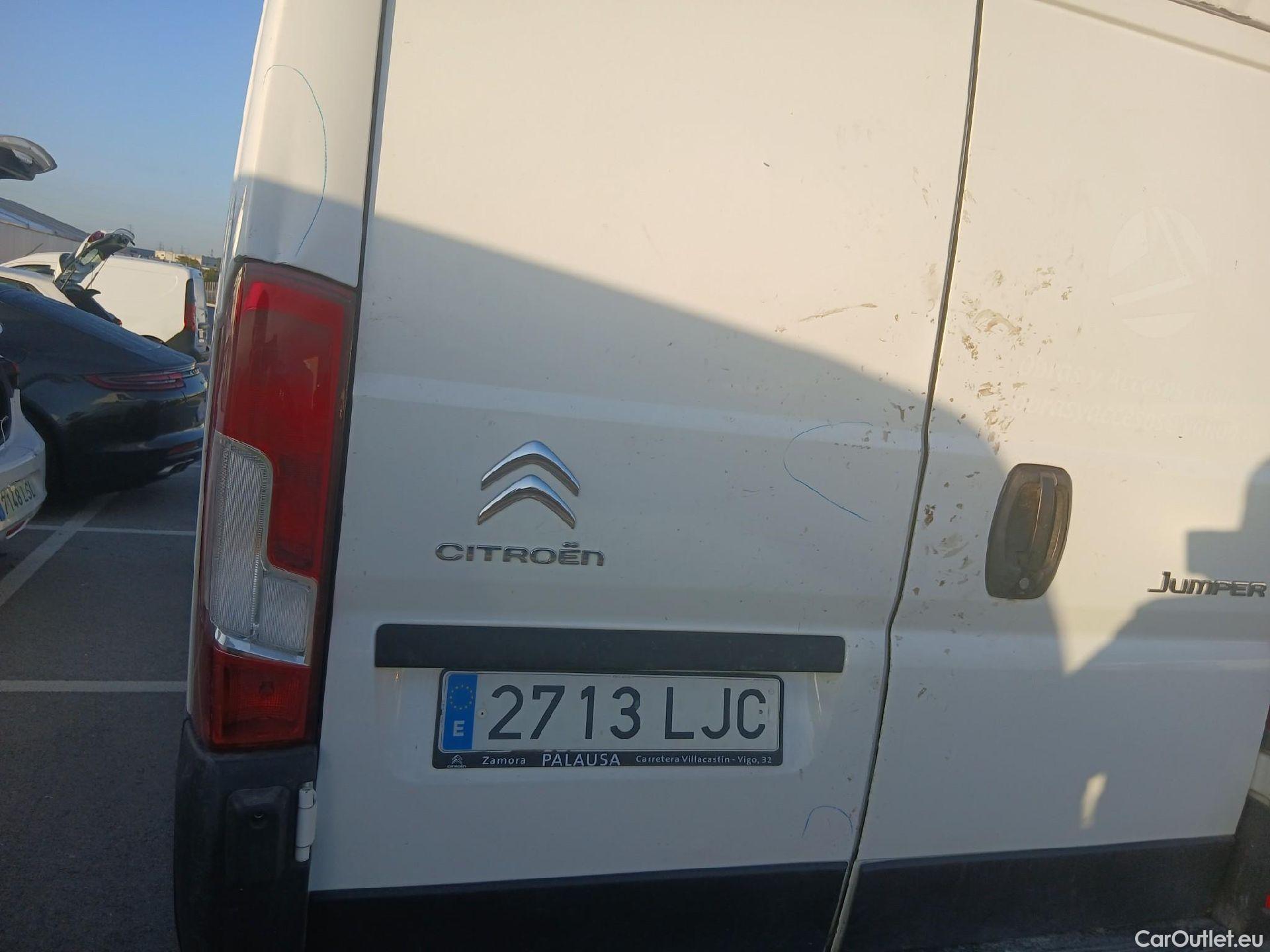  Citroen  Jumper CITROEN  / 2014 / 4P / furgón BlueHDi 88KW (120CV) Furgón 30L1H1 #48