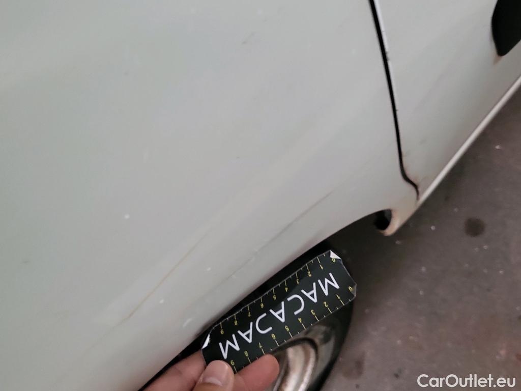  Citroen  Berlingo CITROEN  / 2015 / 3P / furgón derivado de turismo BlueHDi 74KW (100CV) #17