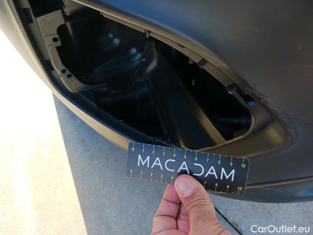 Fiat  Fiorino FIAT  / 2016 / 4P / furgón derivado de turismo Cargo SX N1 1.3 MJet 70 kW (95 CV) #30