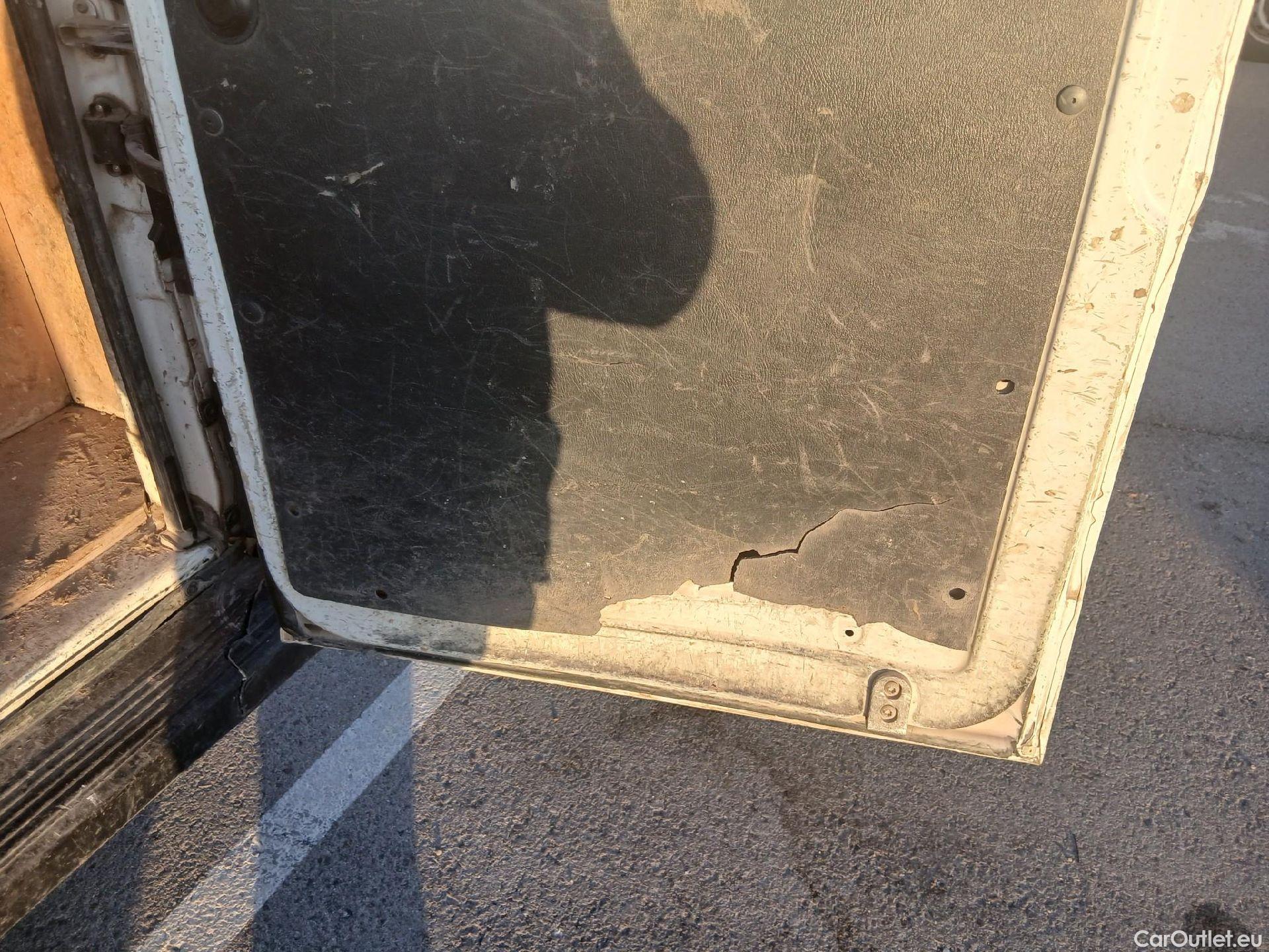  Citroen  Jumper CITROEN  / 2014 / 4P / furgón BlueHDi 88KW (120CV) Furgón 30L1H1 #18