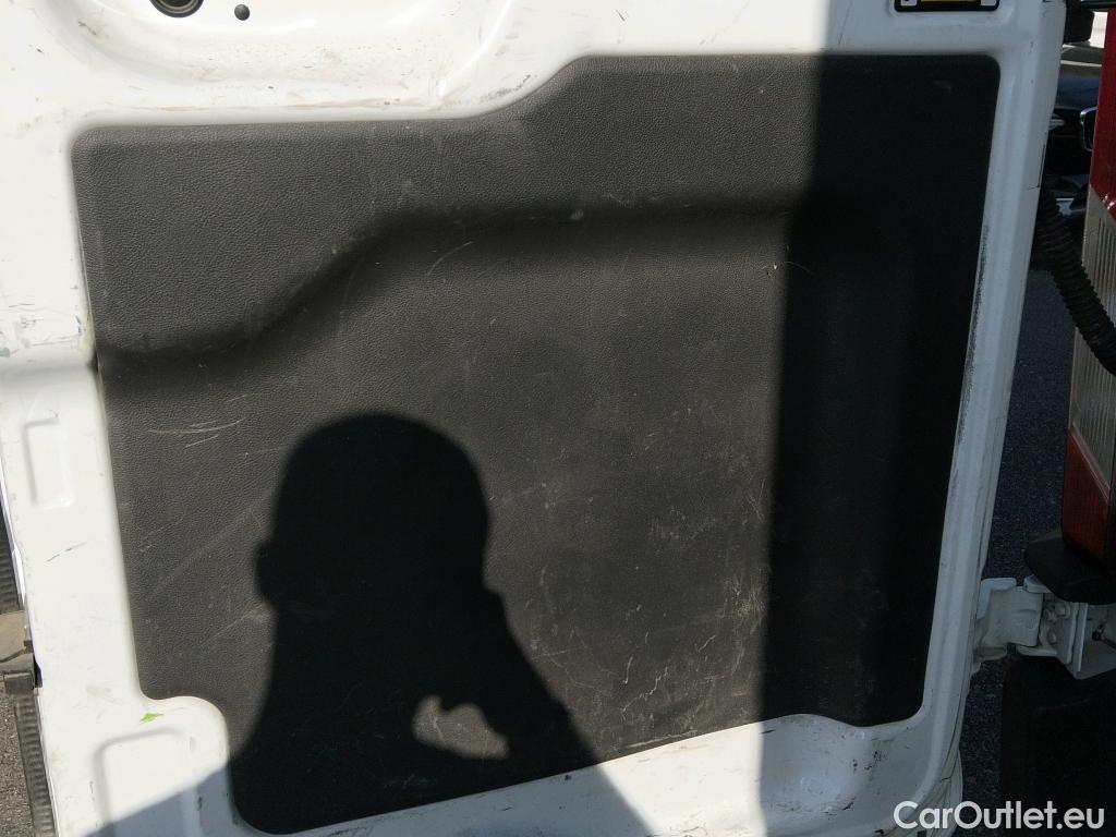 Ford  Transit FORD  / 2013 / 4P / furgón 350 96kW L3H2 Van Trend FWD MHEV #49