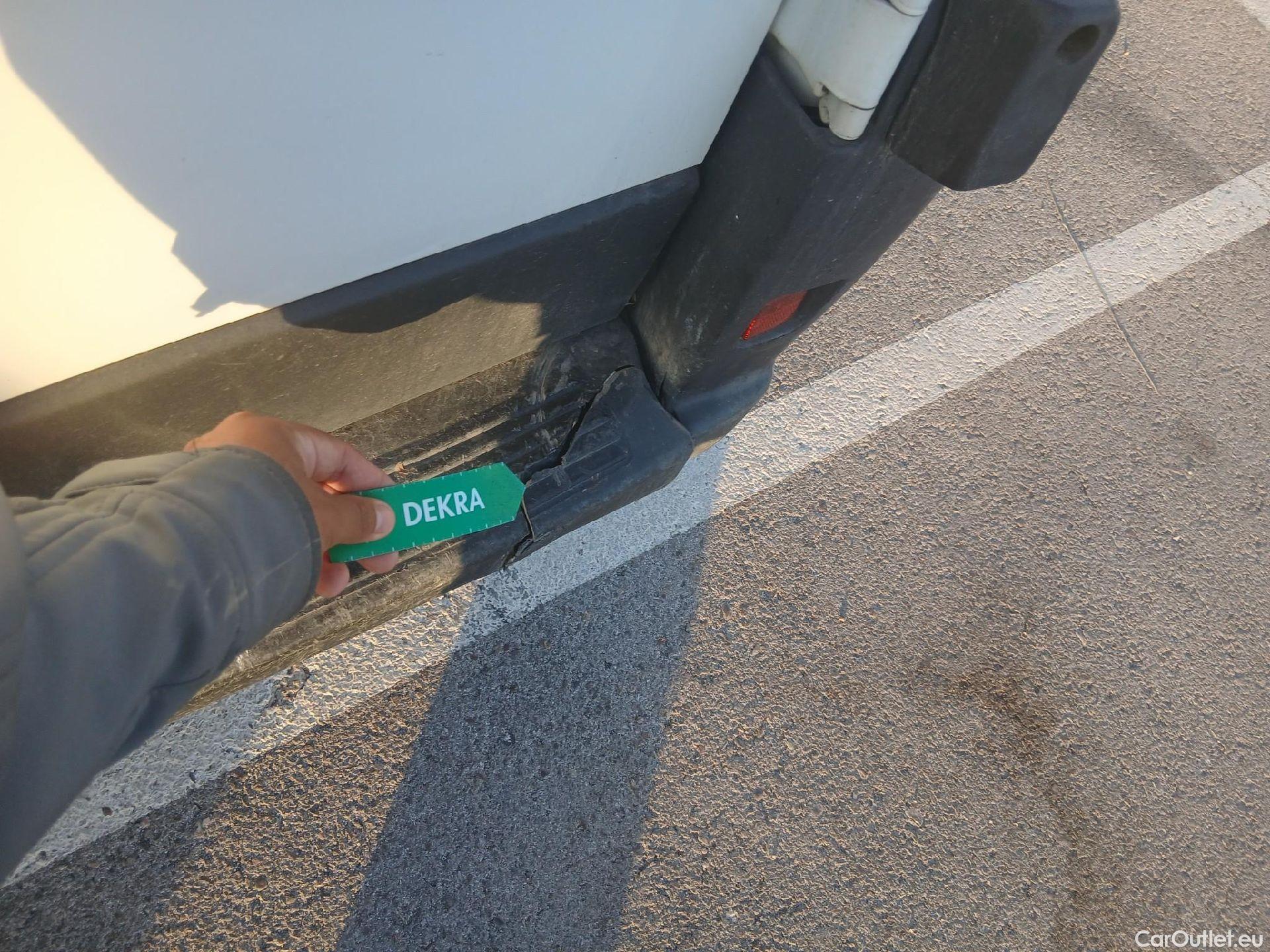  Citroen  Jumper CITROEN  / 2014 / 4P / furgón BlueHDi 88KW (120CV) Furgón 30L1H1 #46