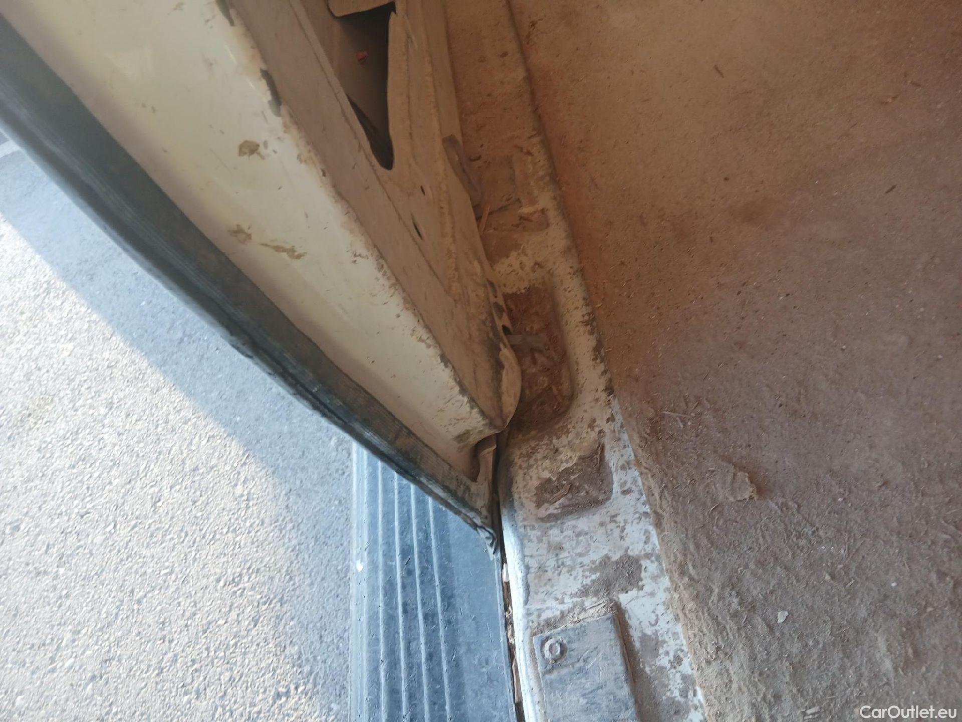  Citroen  Jumper CITROEN  / 2014 / 4P / furgón BlueHDi 88KW (120CV) Furgón 30L1H1 #23