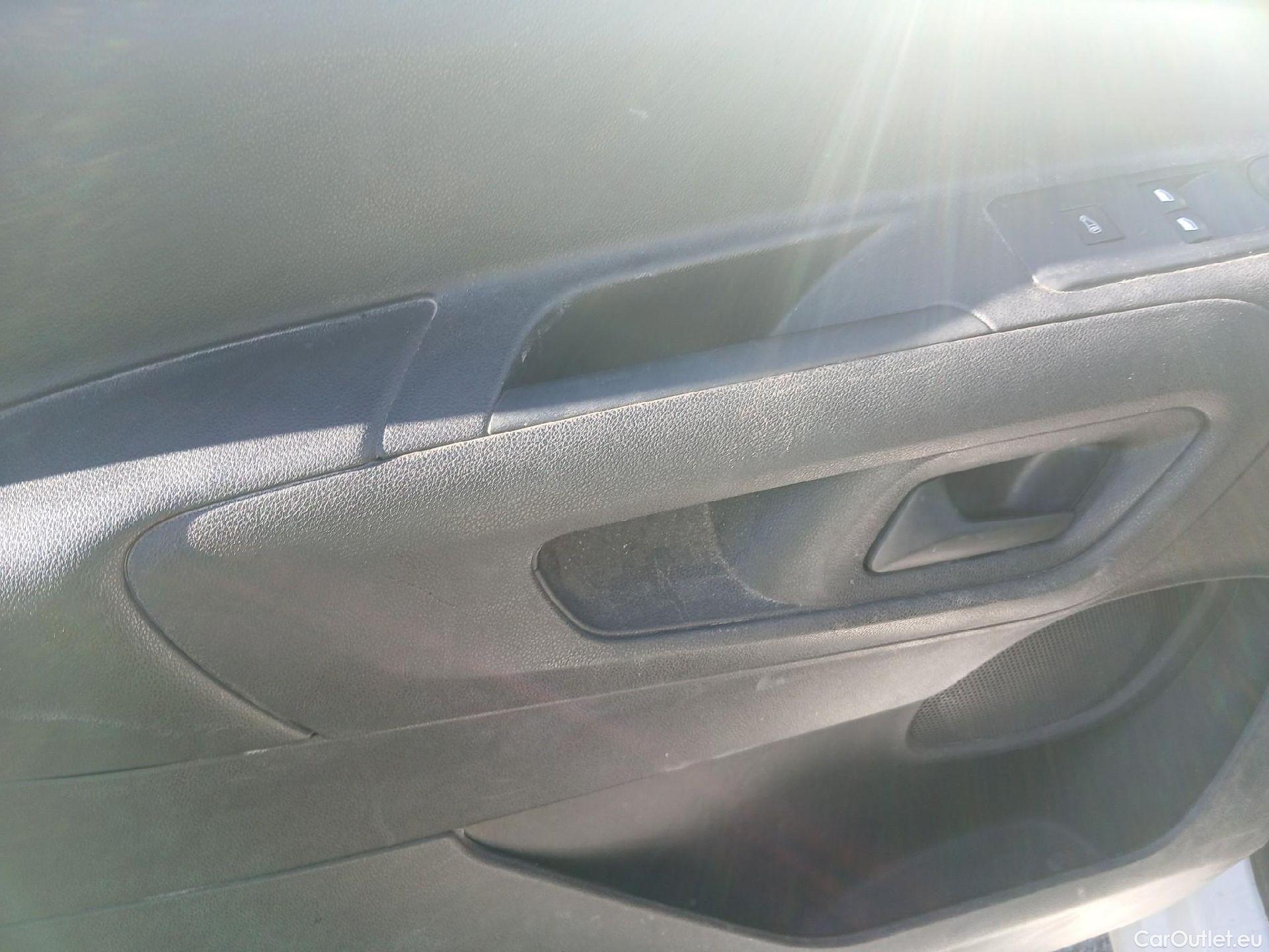  Citroen  Berlingo CITROEN  / 2018 / 3P / furgón derivado de turismo Talla M BlueHDi 100 CONTROL #12