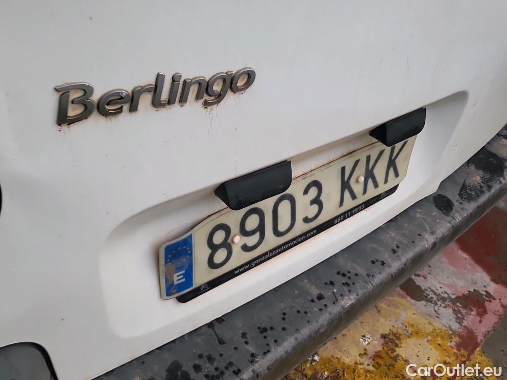  Citroen  Berlingo CITROEN  / 2015 / 3P / furgón derivado de turismo BlueHDi 74KW (100CV) #60