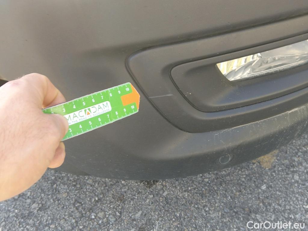 Ford  Transit FORD  / 2013 / 4P / furgón 350 96kW L3H2 Van Trend FWD MHEV #77