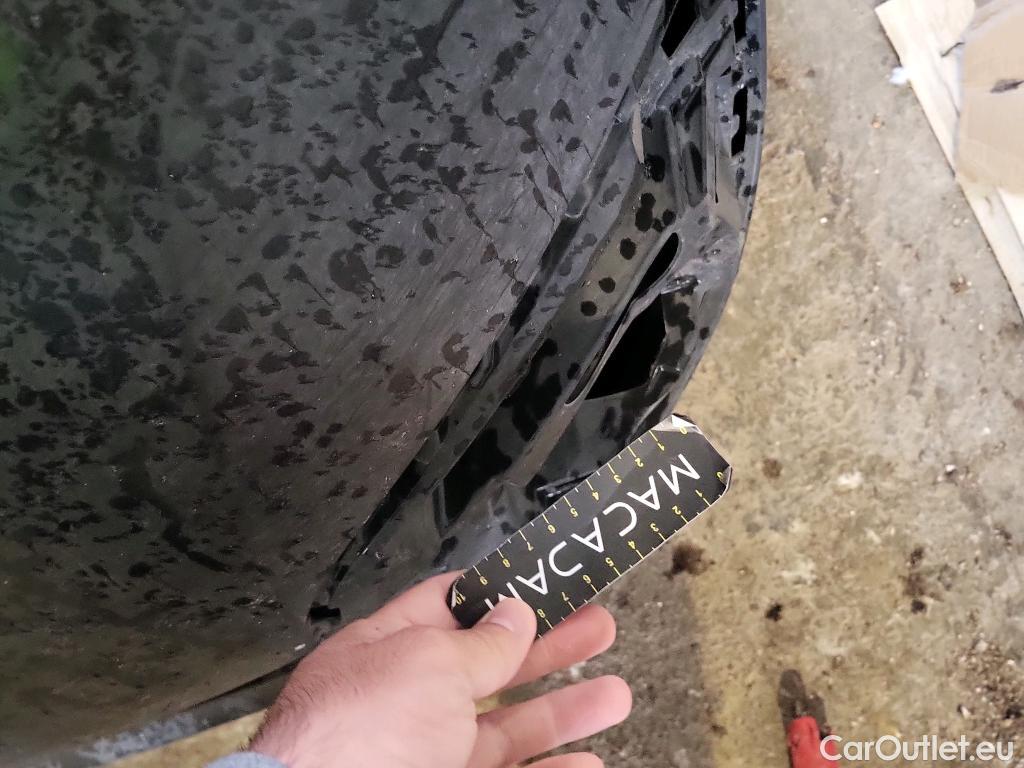  Citroen  Berlingo CITROEN  / 2015 / 3P / furgón derivado de turismo BlueHDi 74KW (100CV) #41