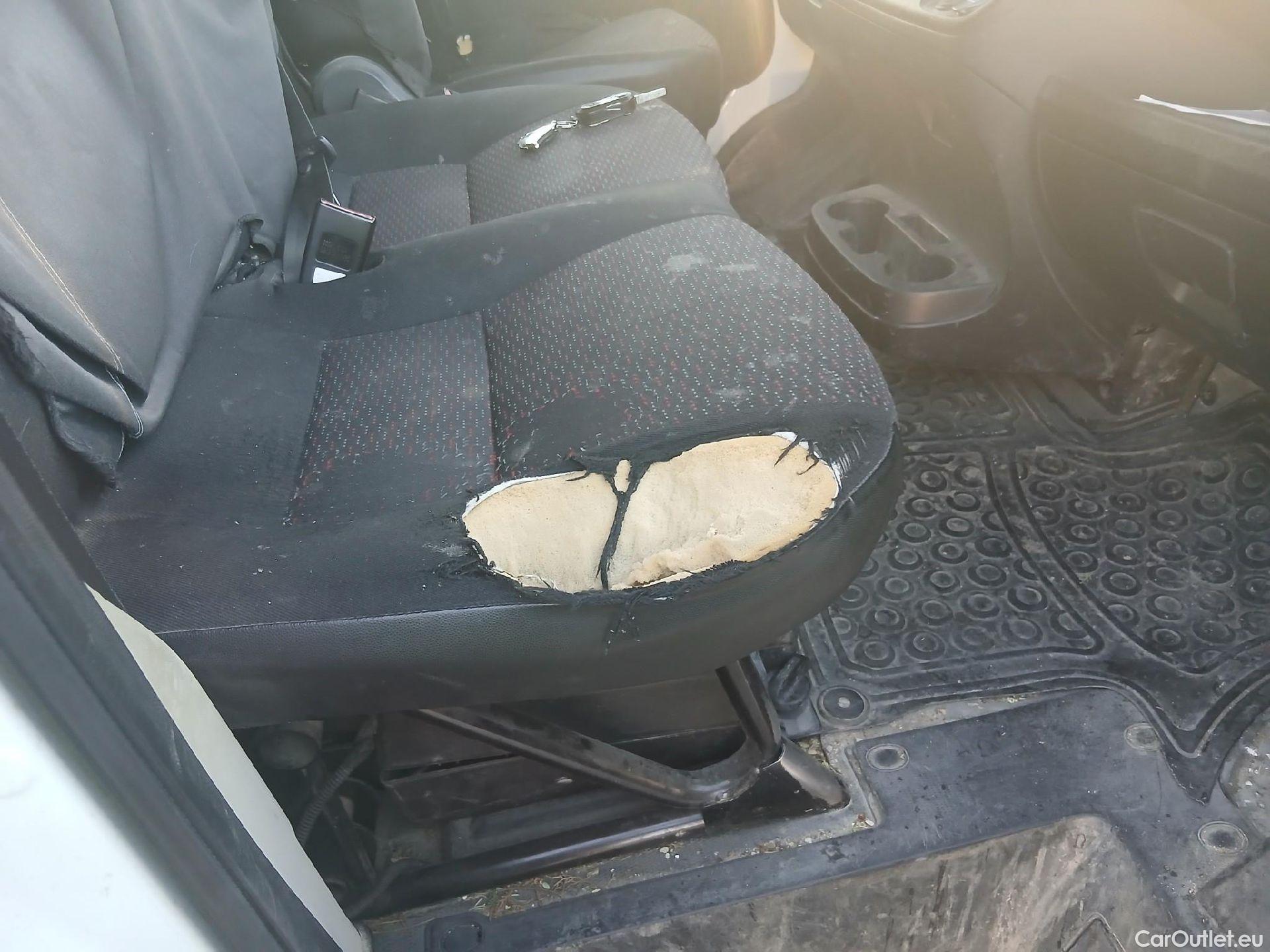  Citroen  Jumper CITROEN  / 2014 / 4P / furgón BlueHDi 88KW (120CV) Furgón 30L1H1 #14