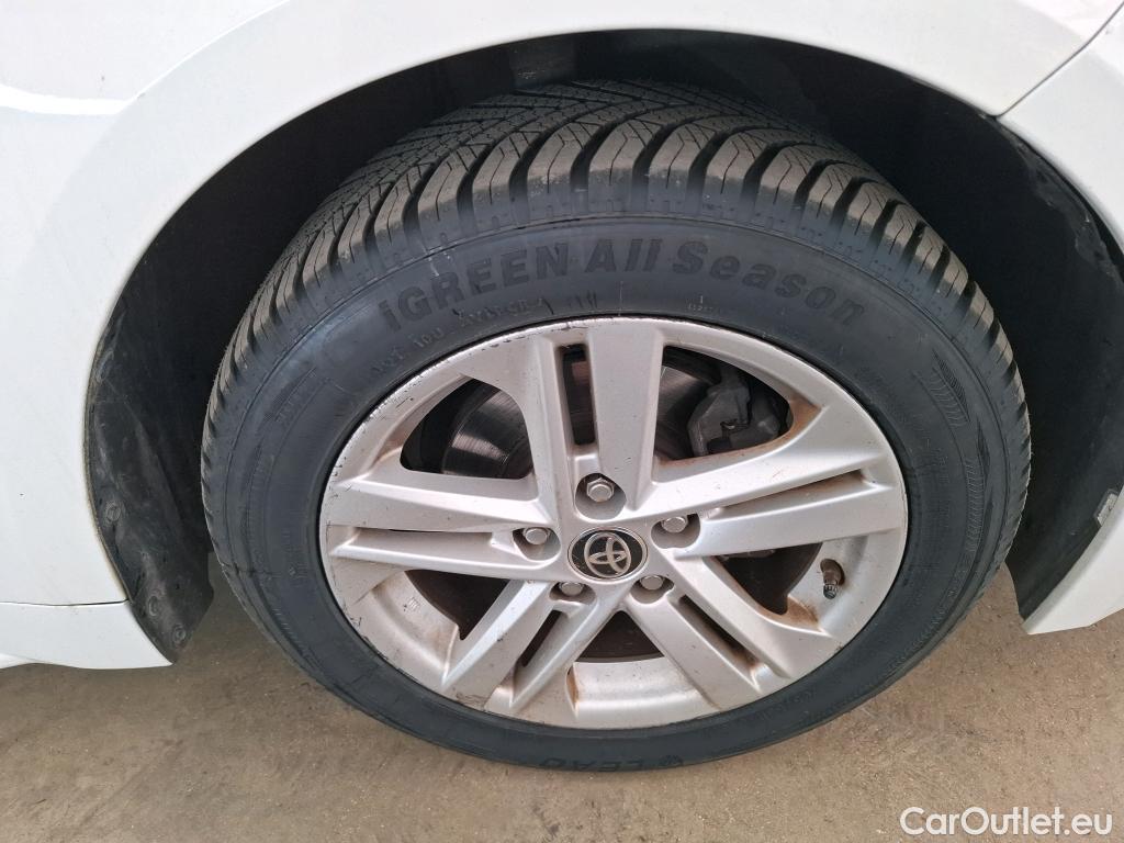 Toyota  Corolla TOYOTA  Touring Sports / 2018 / 5P / Break Hybride 122h Dynamic Business Supp Lomb #23