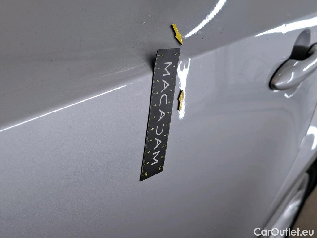 Toyota  Corolla TOYOTA  Touring Sports / 2018 / 5P / Break Hybride 184h Dynamic Business Beyond Zer #70