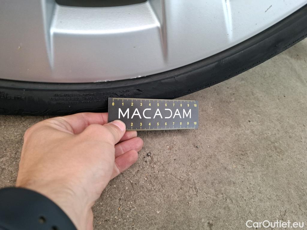 Tesla  Model 3 TESLA  / 2018 / 4P / Berline Grande Autonomie #7