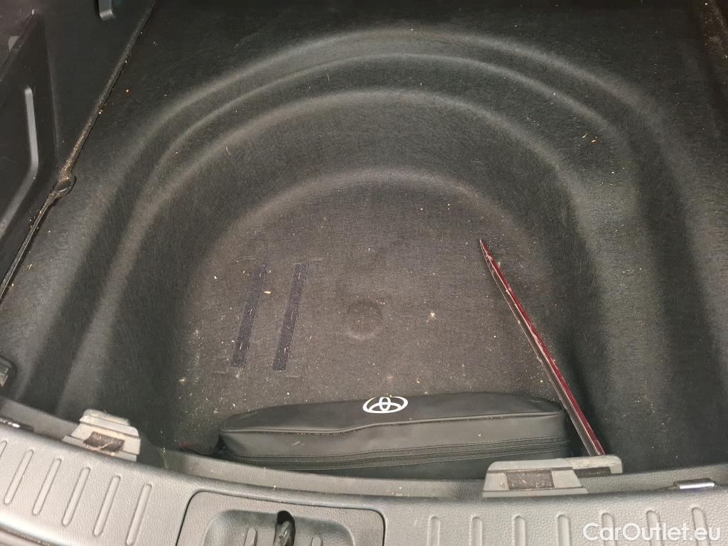 Toyota  Corolla TOYOTA  Touring Sports / 2018 / 5P / Break Hybride 122h Dynamic Business Supp Lomb #11